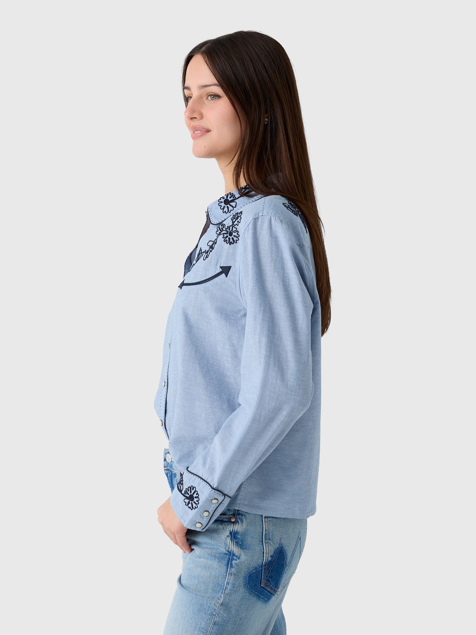 The Great X Stetson Women's The Chambray Embroidered Western Shirt - Saint Bernard