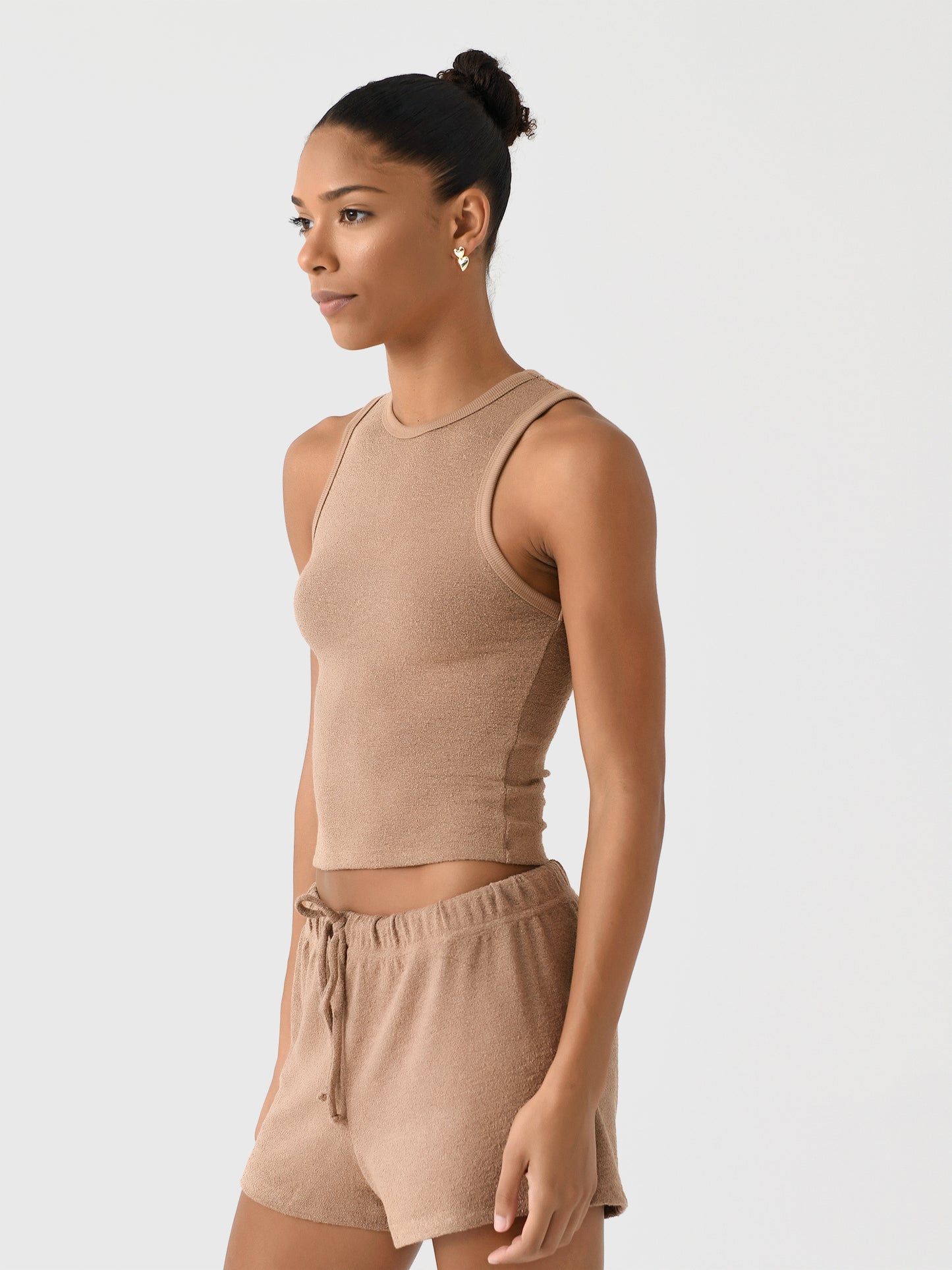 T196-everlyxWALNUT-alt2