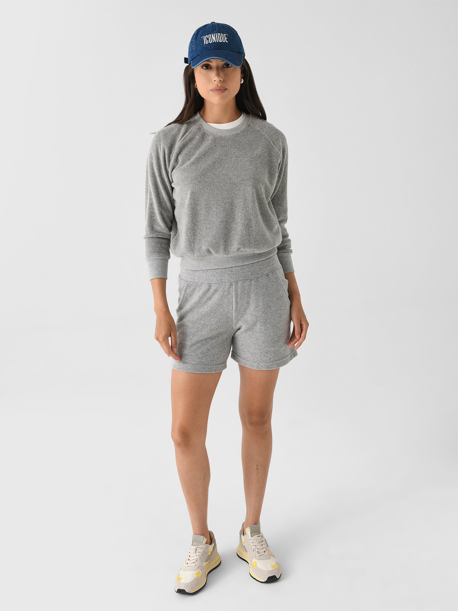 T23-SaylorxHEATHERGREY-alt1