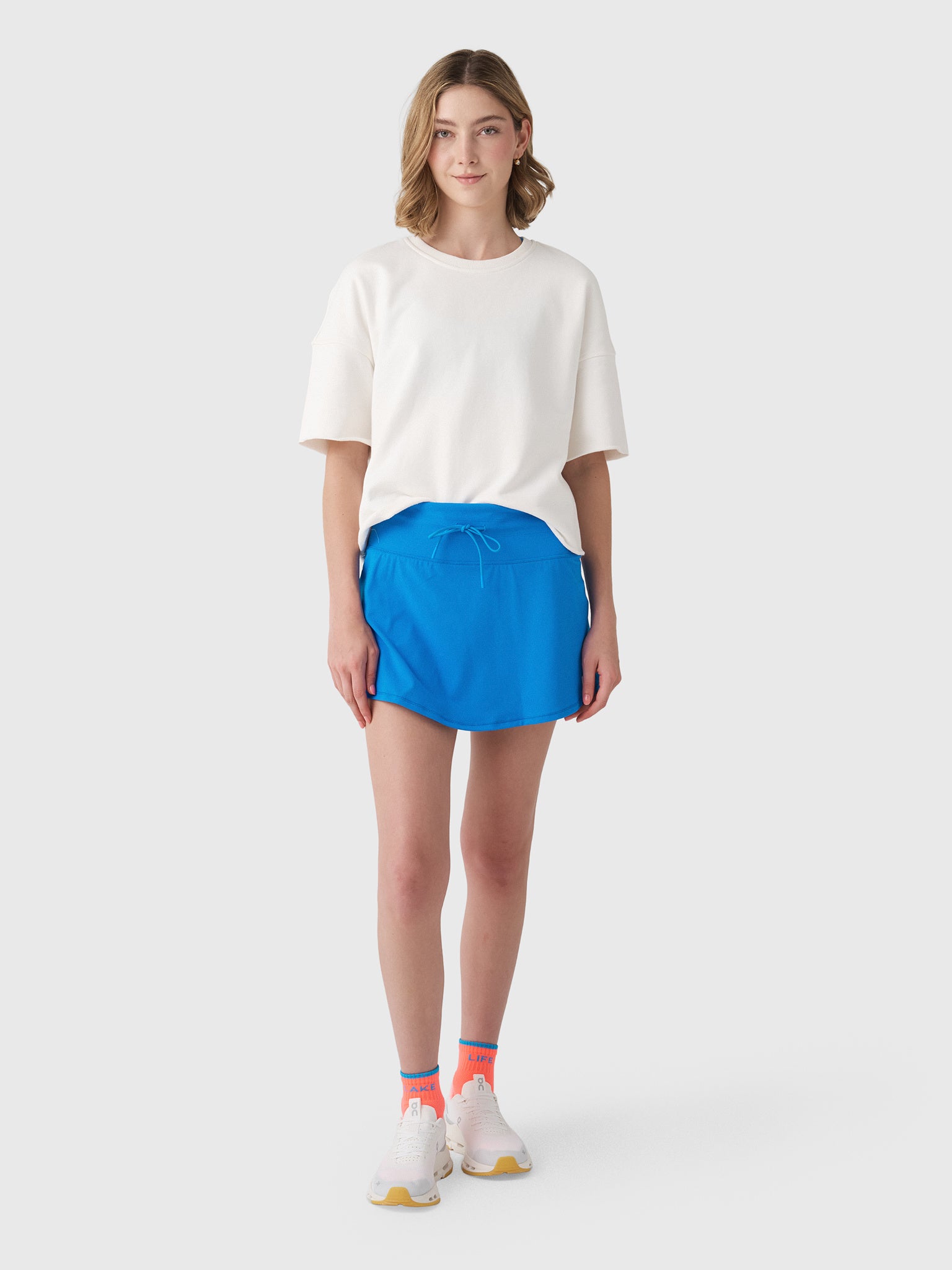 Perfect White Tee Women's Ezra Short Sleeve Sweatshirt - Saint Bernard