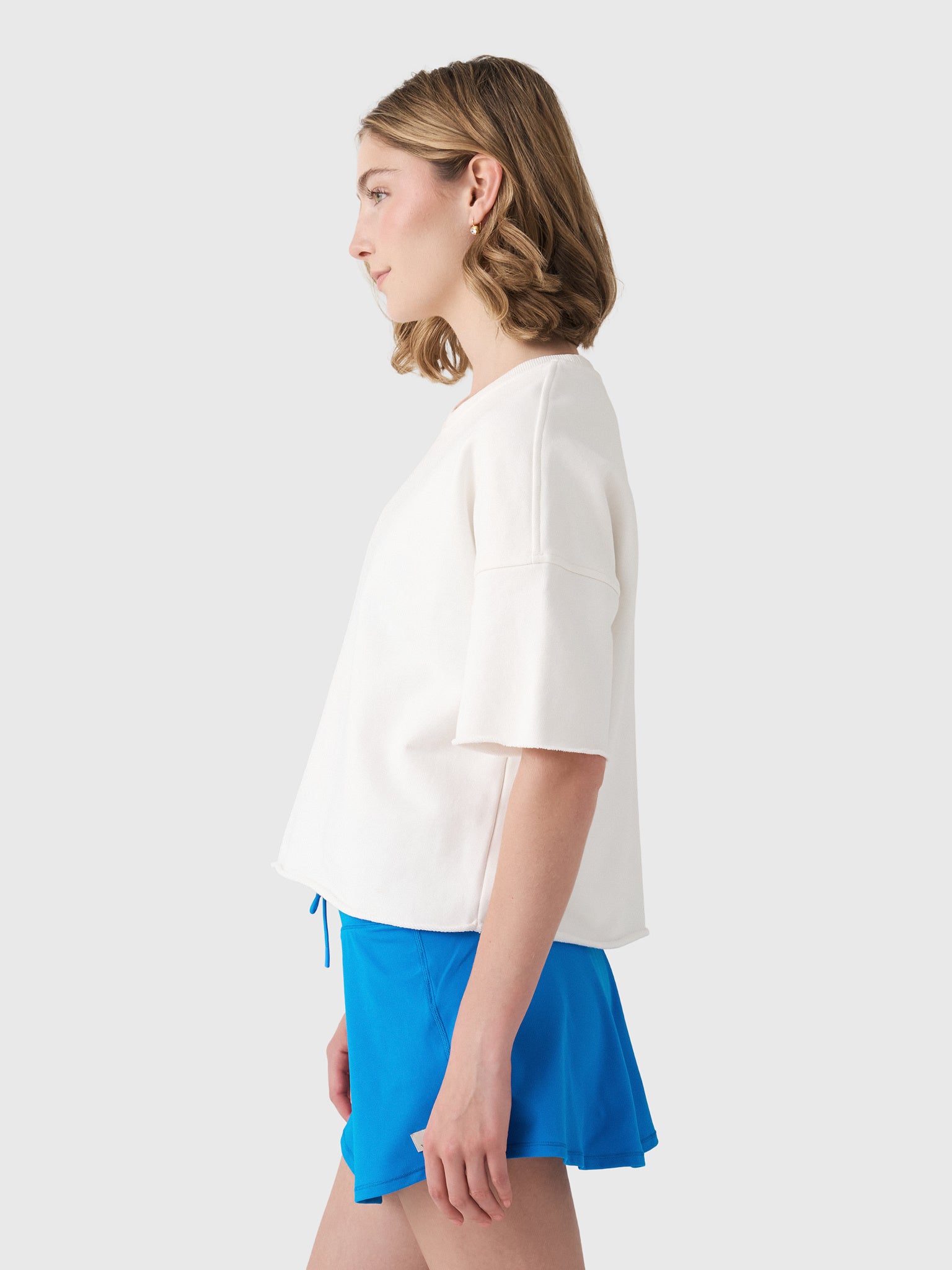 Perfect White Tee Women's Ezra Short Sleeve Sweatshirt - Saint Bernard