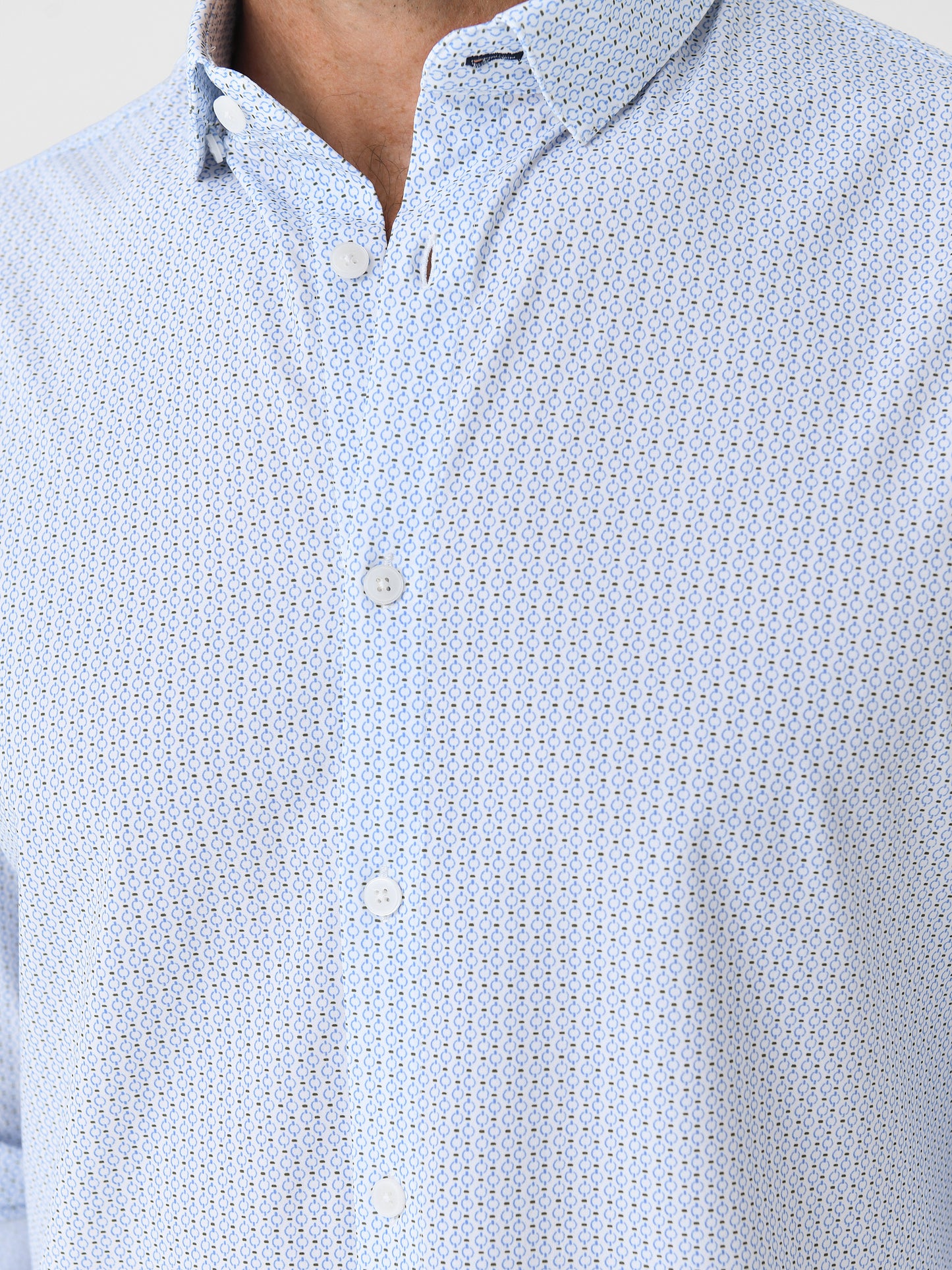 TBU15-WCMxWHITECIRCLEMOSAIC-alt4