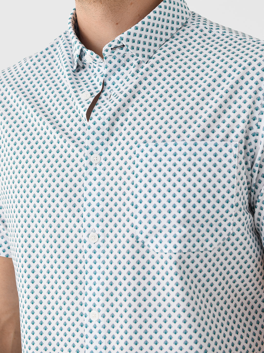 TBU20-WHFxWHITEFOULARD-alt4