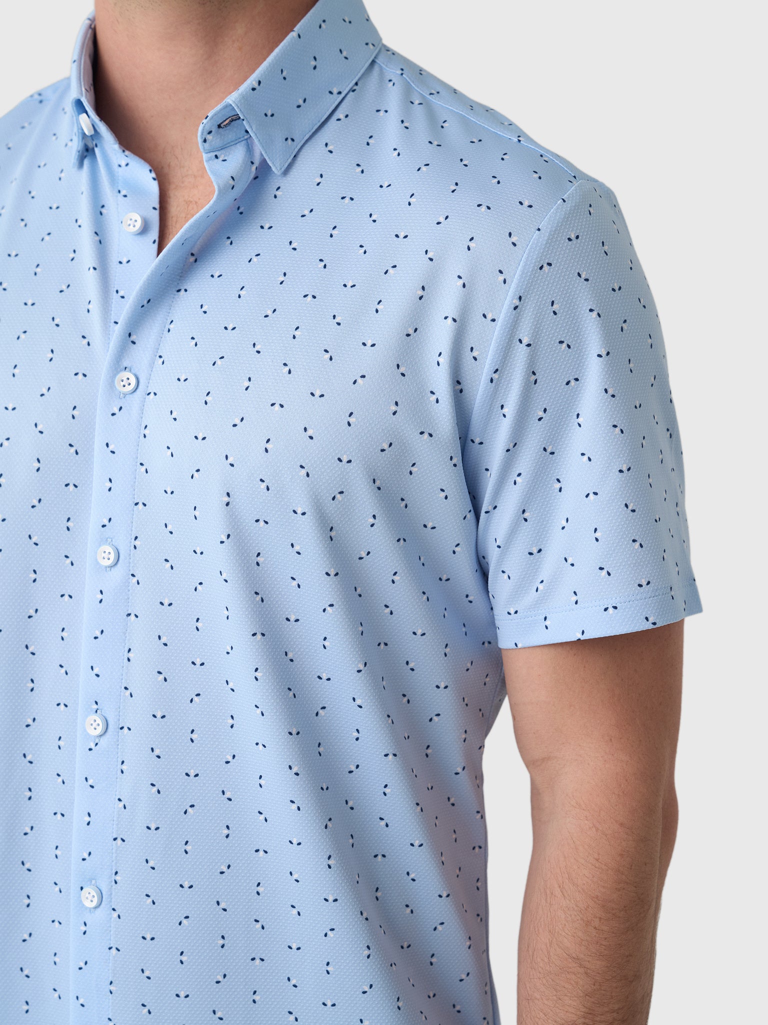 Mizzen+Main Men's Trim Halyard Short Sleeve Dress Shirt - Saint Bernard