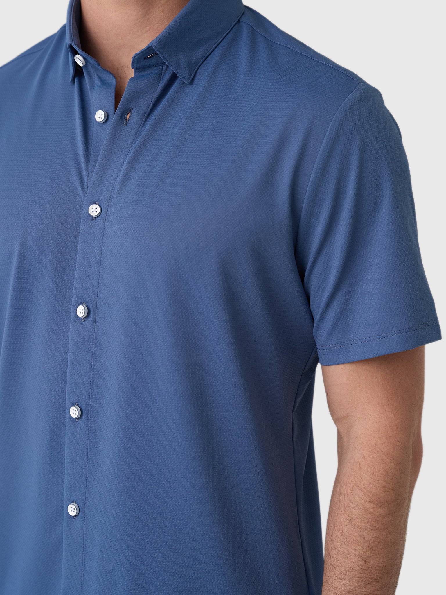 Mizzen+Main Men's Trim Halyard Short Sleeve Dress Shirt - Saint Bernard