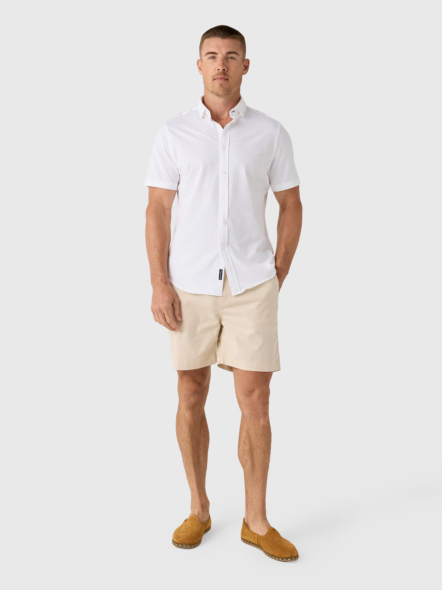 Mizzen+Main Men's Trim Newport Short Sleeve Dress Shirt - Saint Bernard