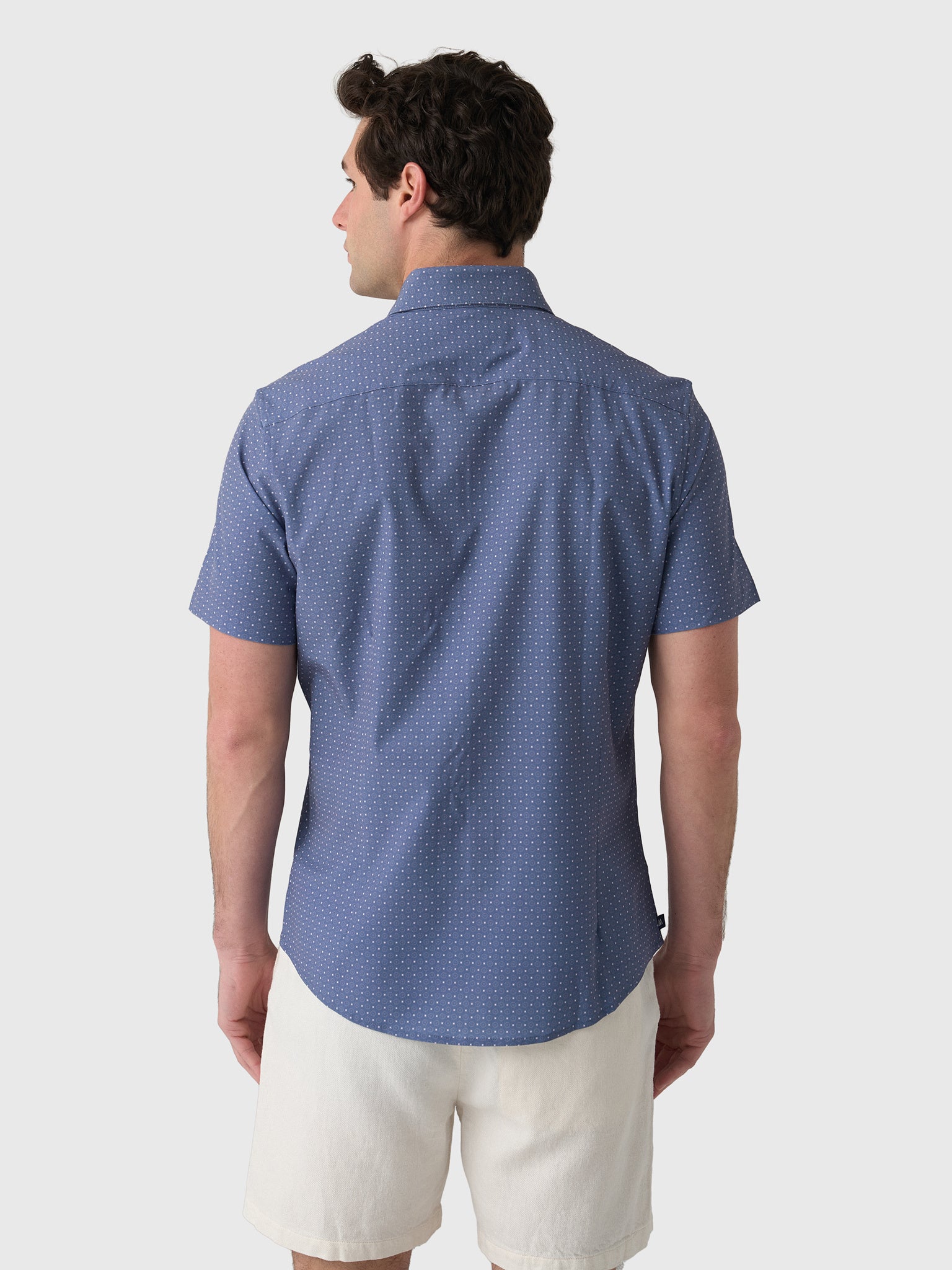 Mizzen+Main Men's Trim Leeward Short Sleeve Dress Shirt - Saint Bernard