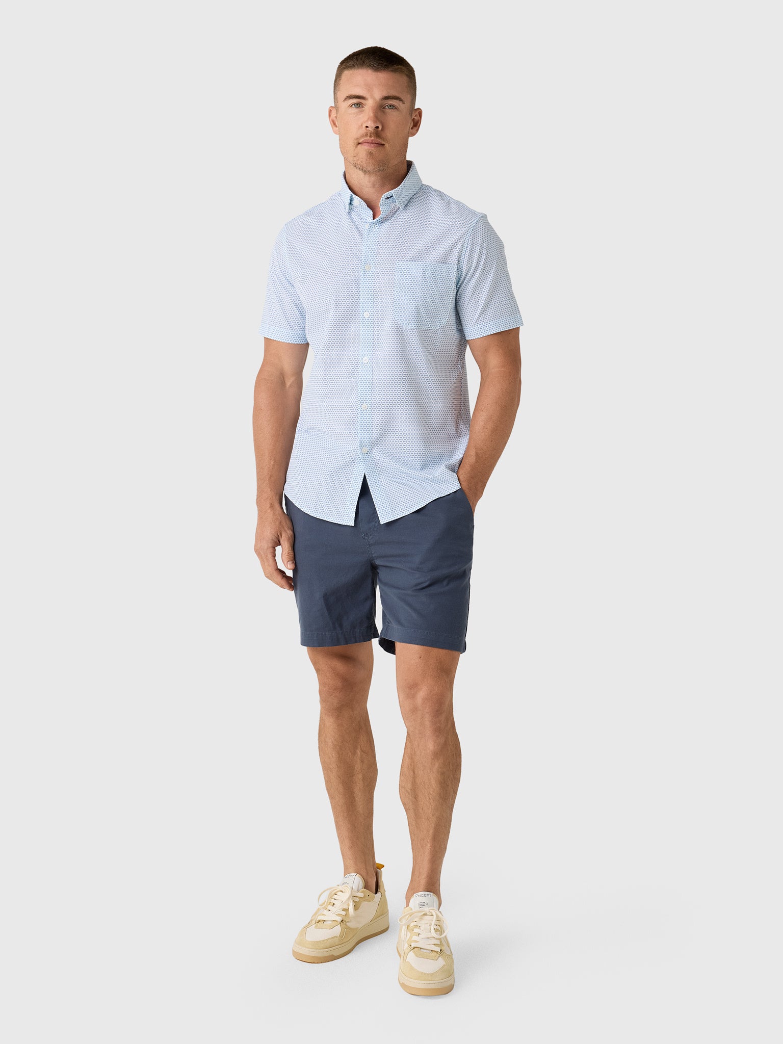 Mizzen+Main Men's Trim Leeward Short Sleeve Dress Shirt - Saint Bernard