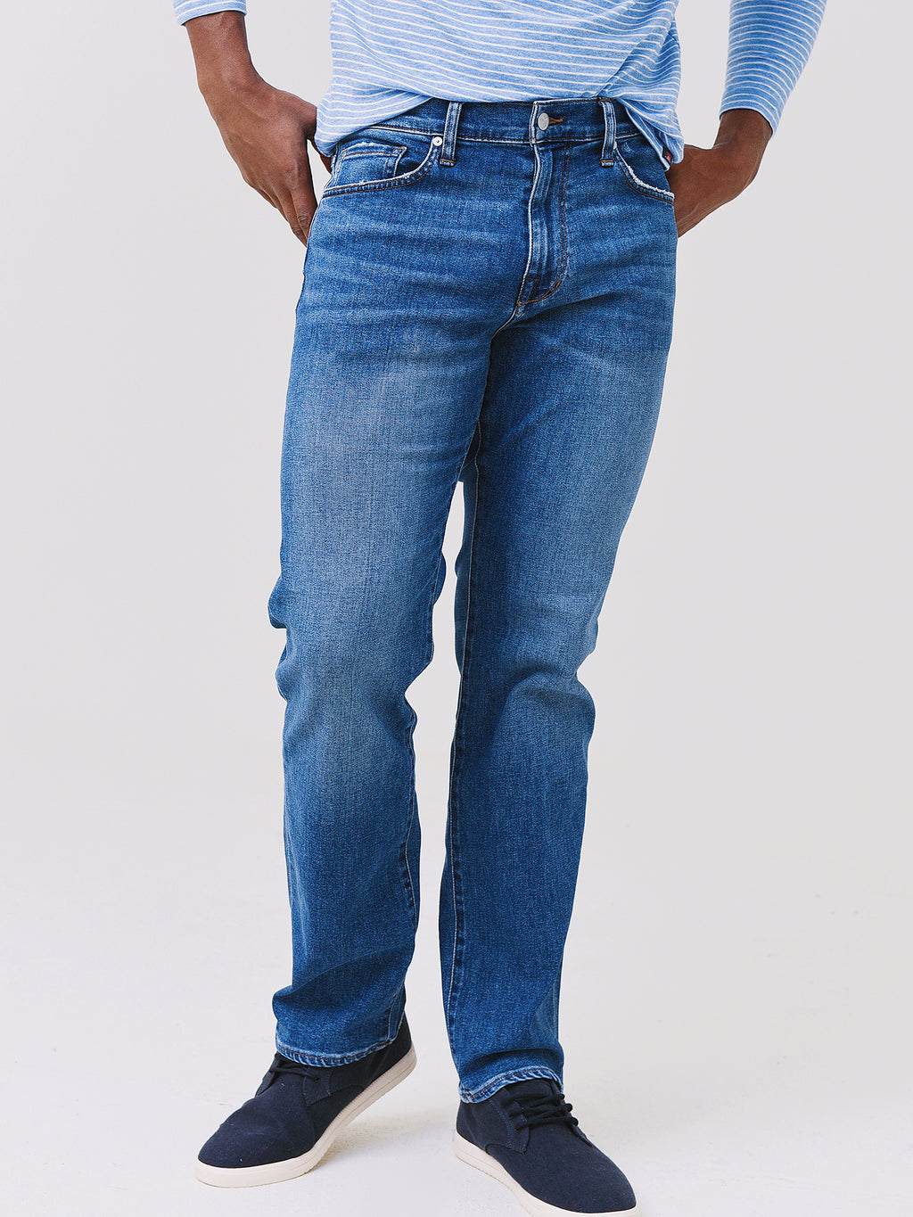 Joe's Men's The Classic Jean - Saint Bernard
