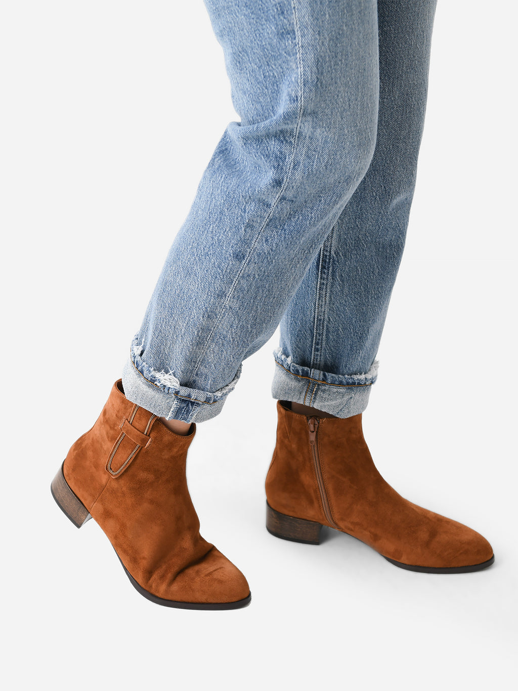 TEONxEMBERSUEDE-alt1