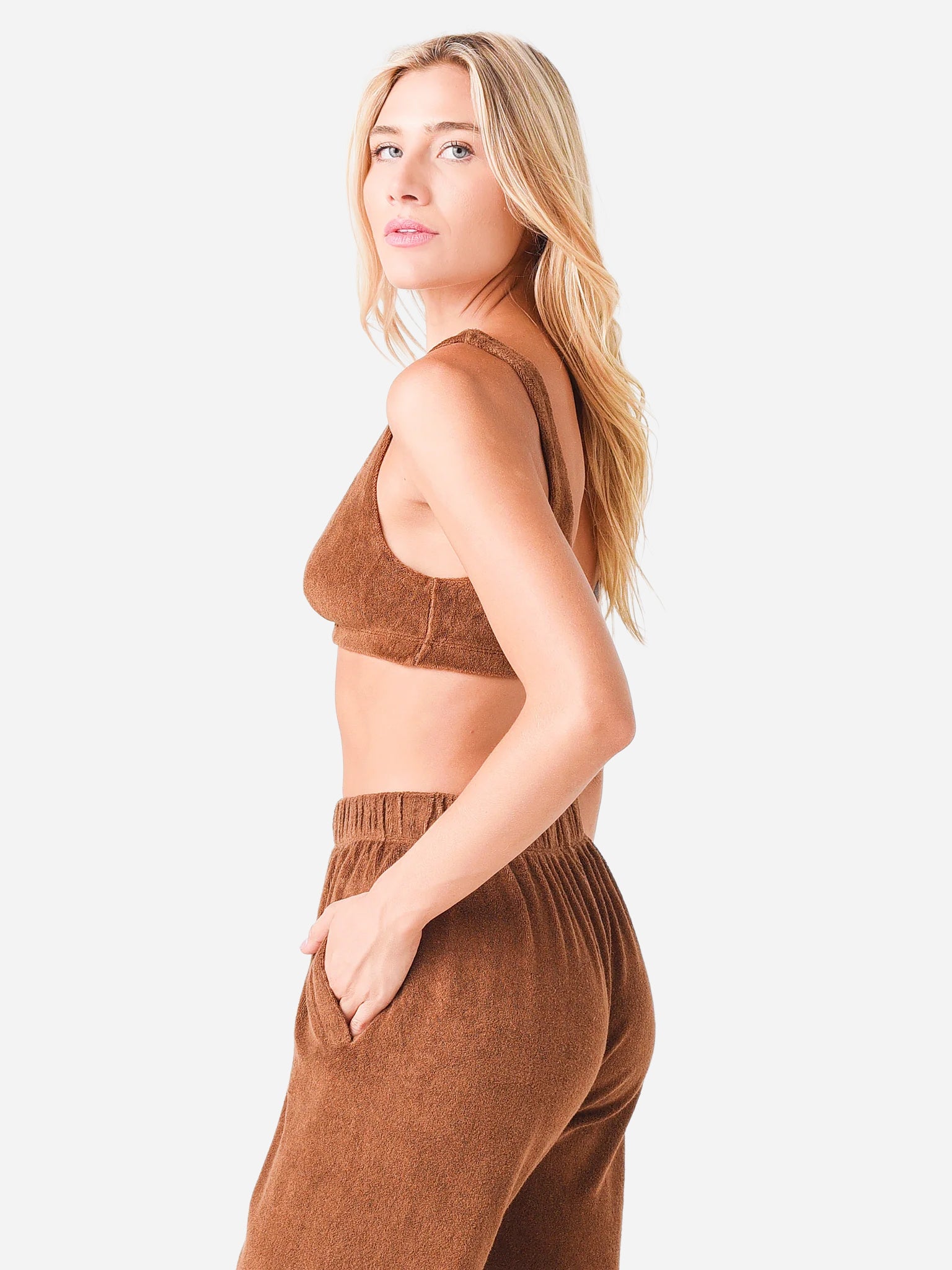 TERBRA-P21FxCHOCOLATE-alt2