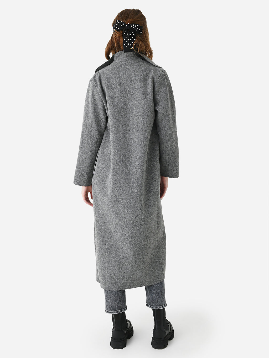 THEAMANDACOATxGREY-alt2