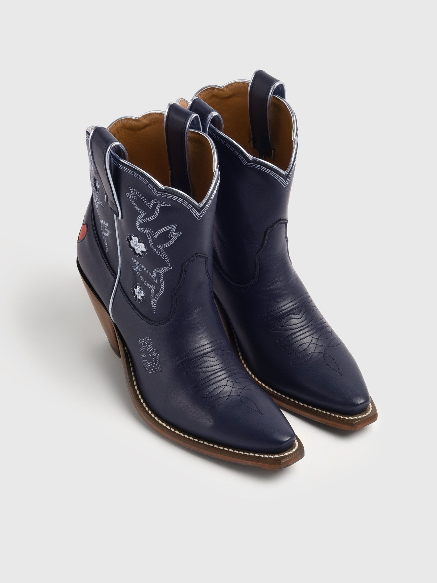Besita Boots Women's The Nectar Bootie - Saint Bernard