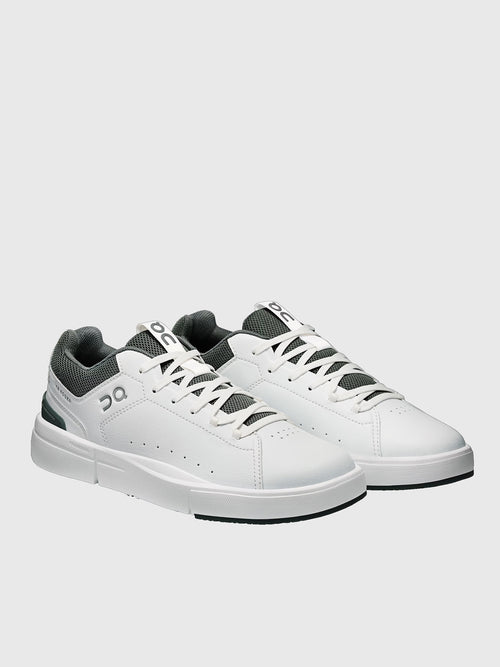 ON Kids' Youth The Roger Sneaker