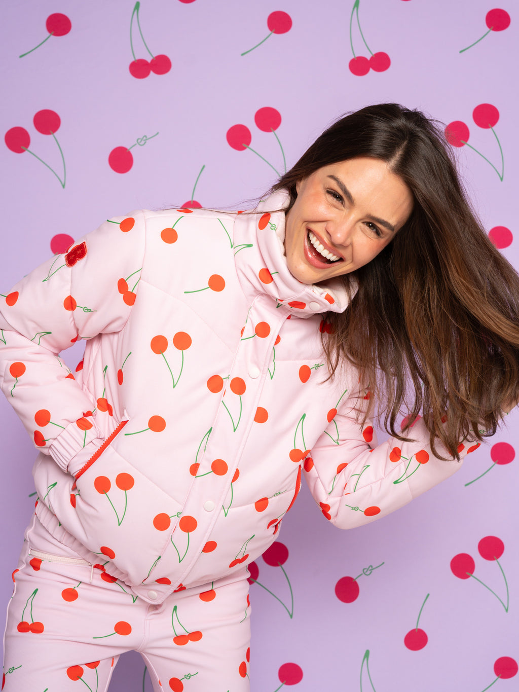 THE SUZY CHAPSTICKxCHERRIES-alt1