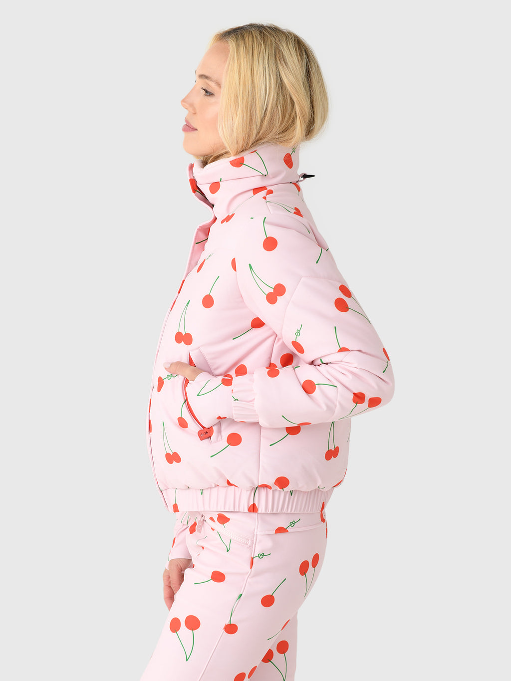 THE SUZY CHAPSTICKxCHERRIES-alt2