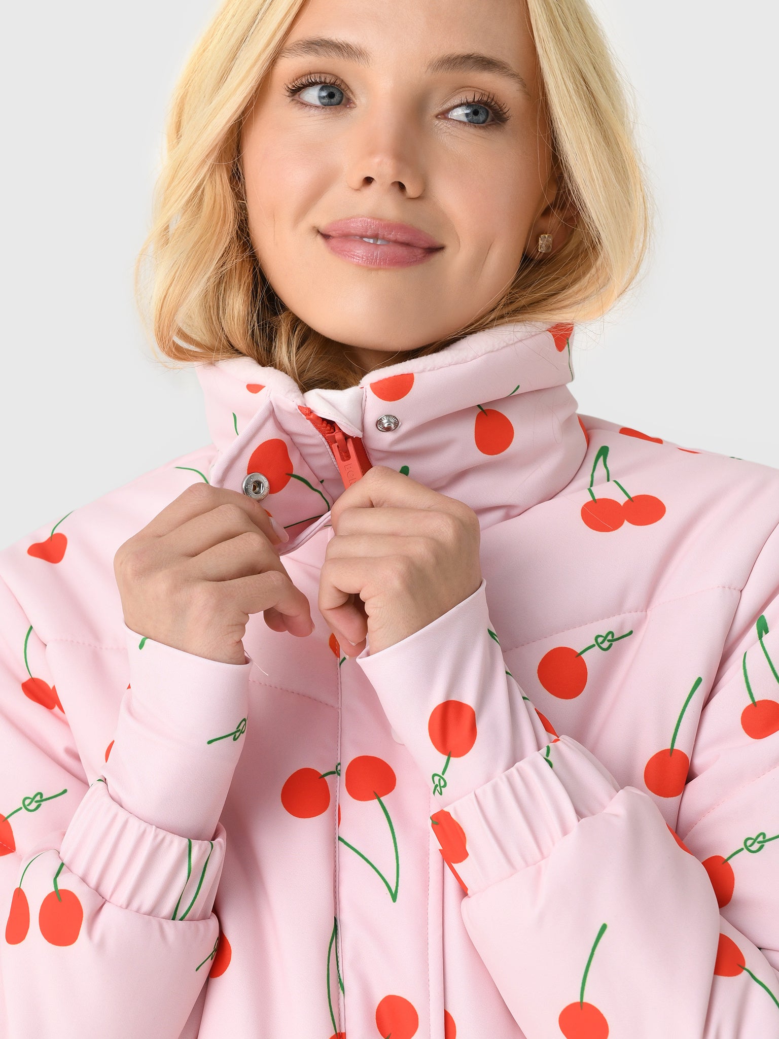 THE SUZY CHAPSTICKxCHERRIES-alt4