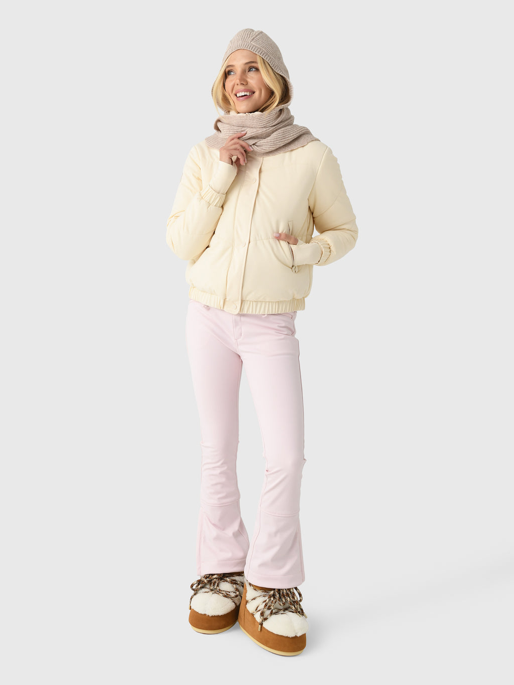 THE SUZY CHAPSTICKxMILKY-alt1