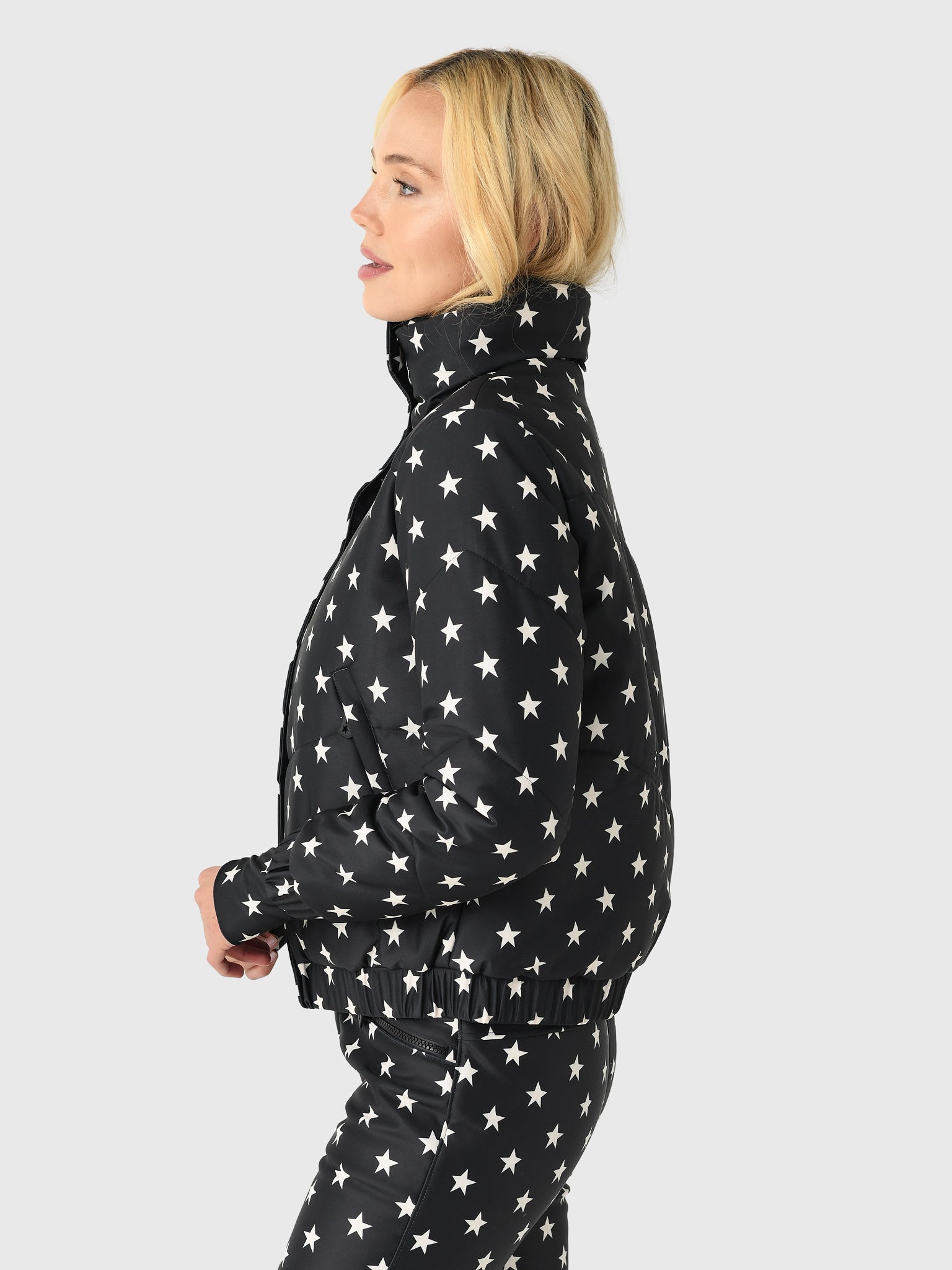 THE SUZY CHAPSTICKxSTARS-alt2