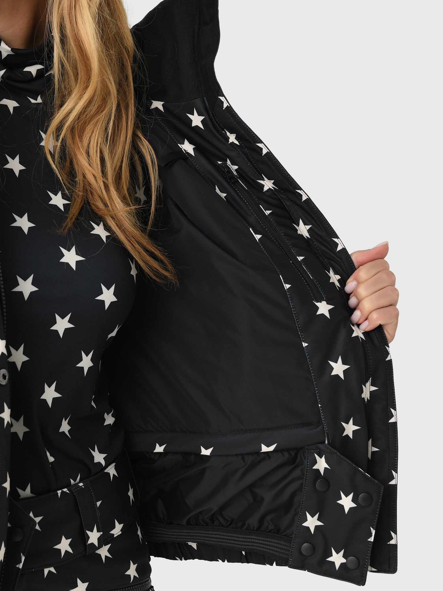 THE SUZY CHAPSTICKxSTARS-alt5