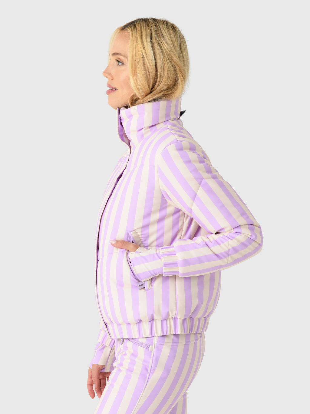 THE SUZY CHAPSTICKxSTRIPES-alt2