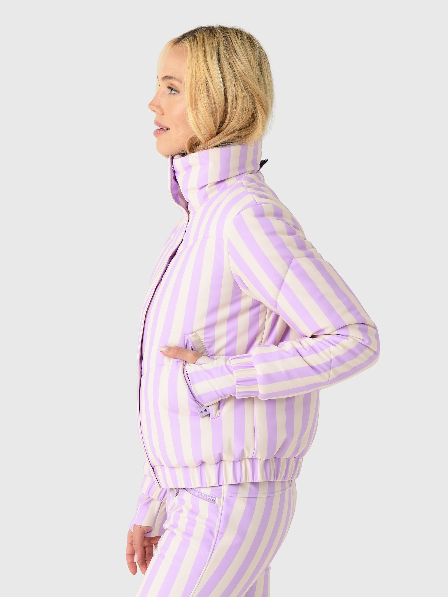 THE SUZY CHAPSTICKxSTRIPES-alt2