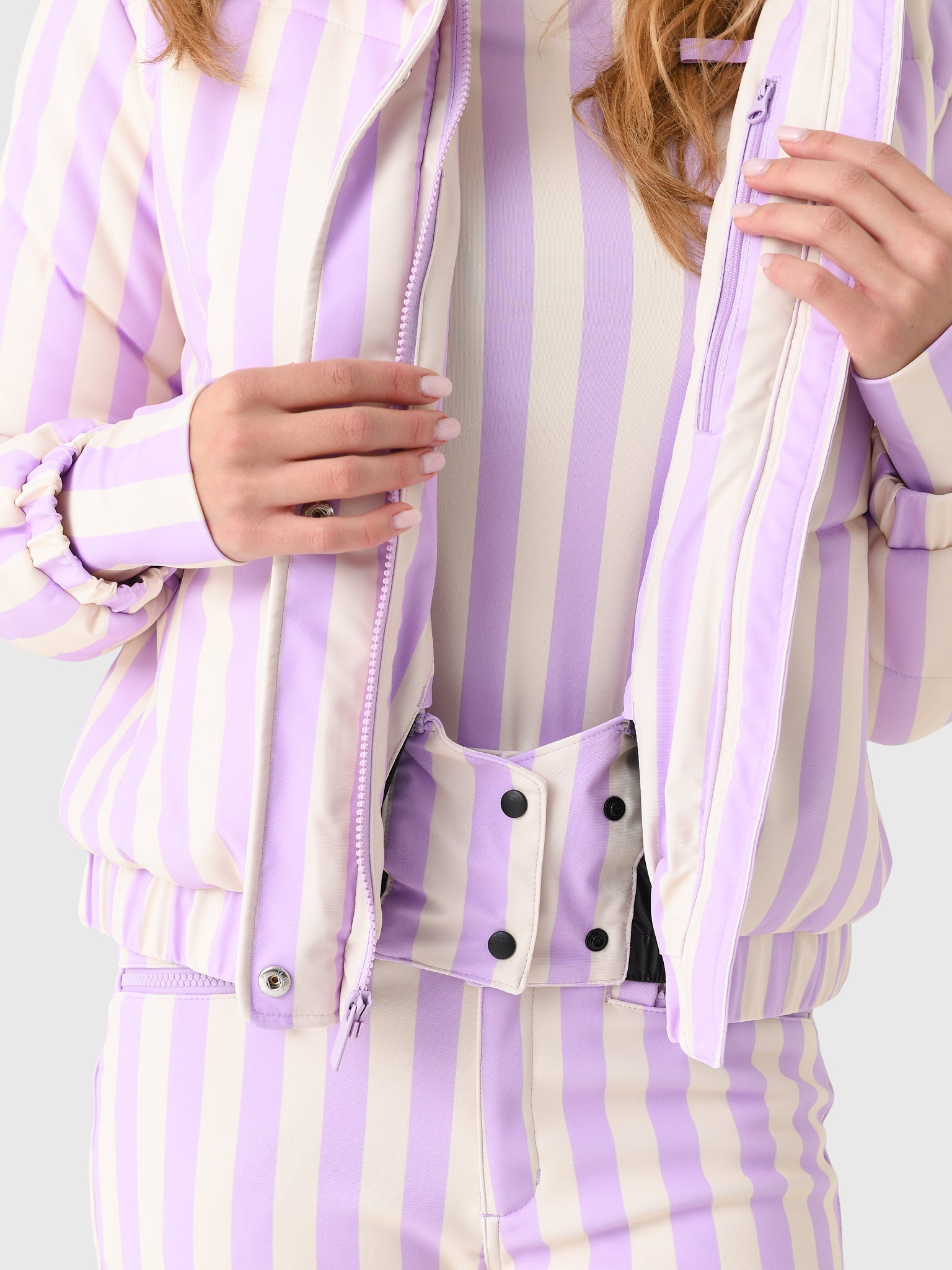 THE SUZY CHAPSTICKxSTRIPES-alt5