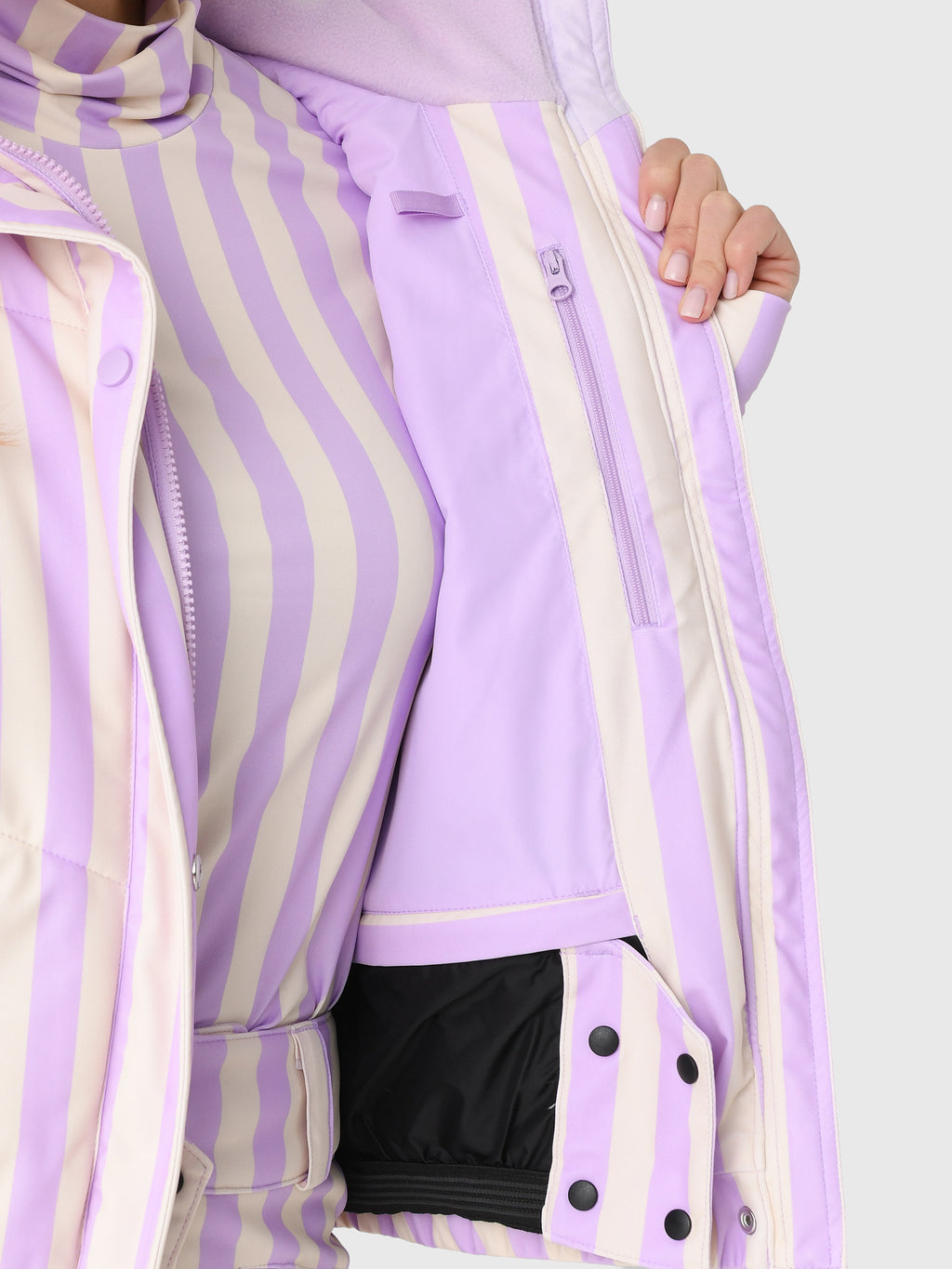 THE SUZY CHAPSTICKxSTRIPES-alt6