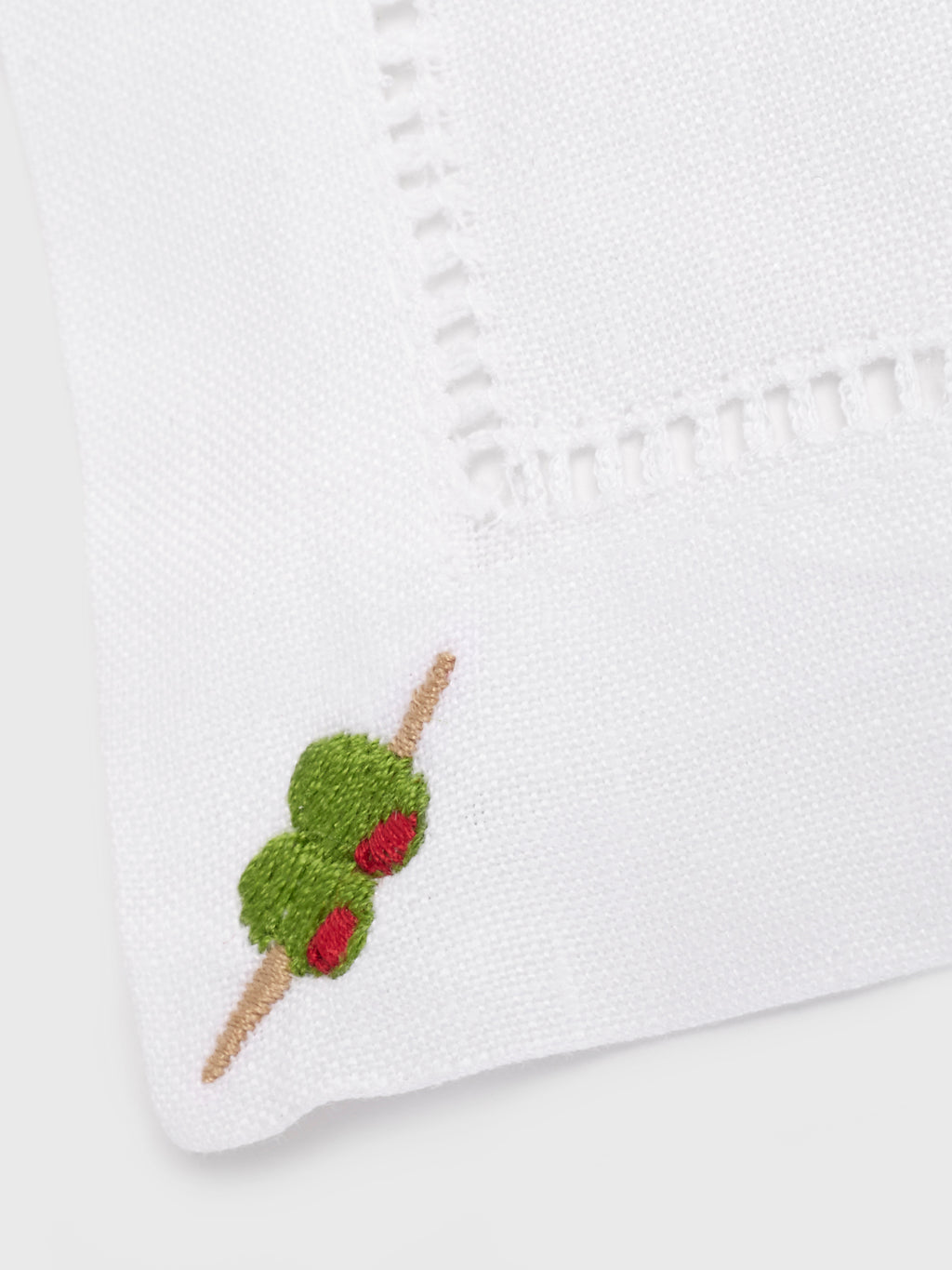 TINIS & WEENIES COCKTAIL NAPKINxWHITE-alt1
