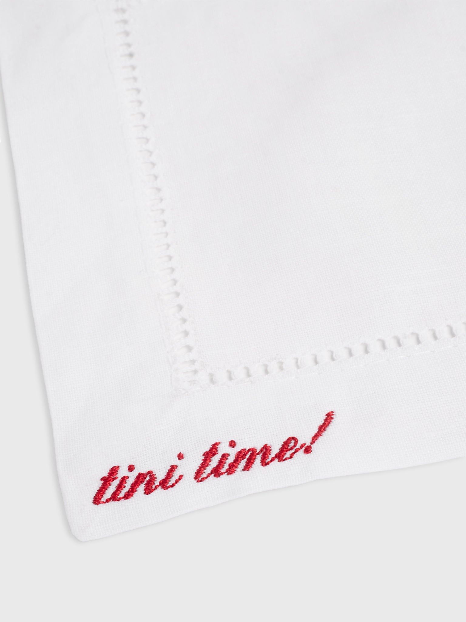 TINI TIME COCKTAIL NAPKINxWHITE-alt1