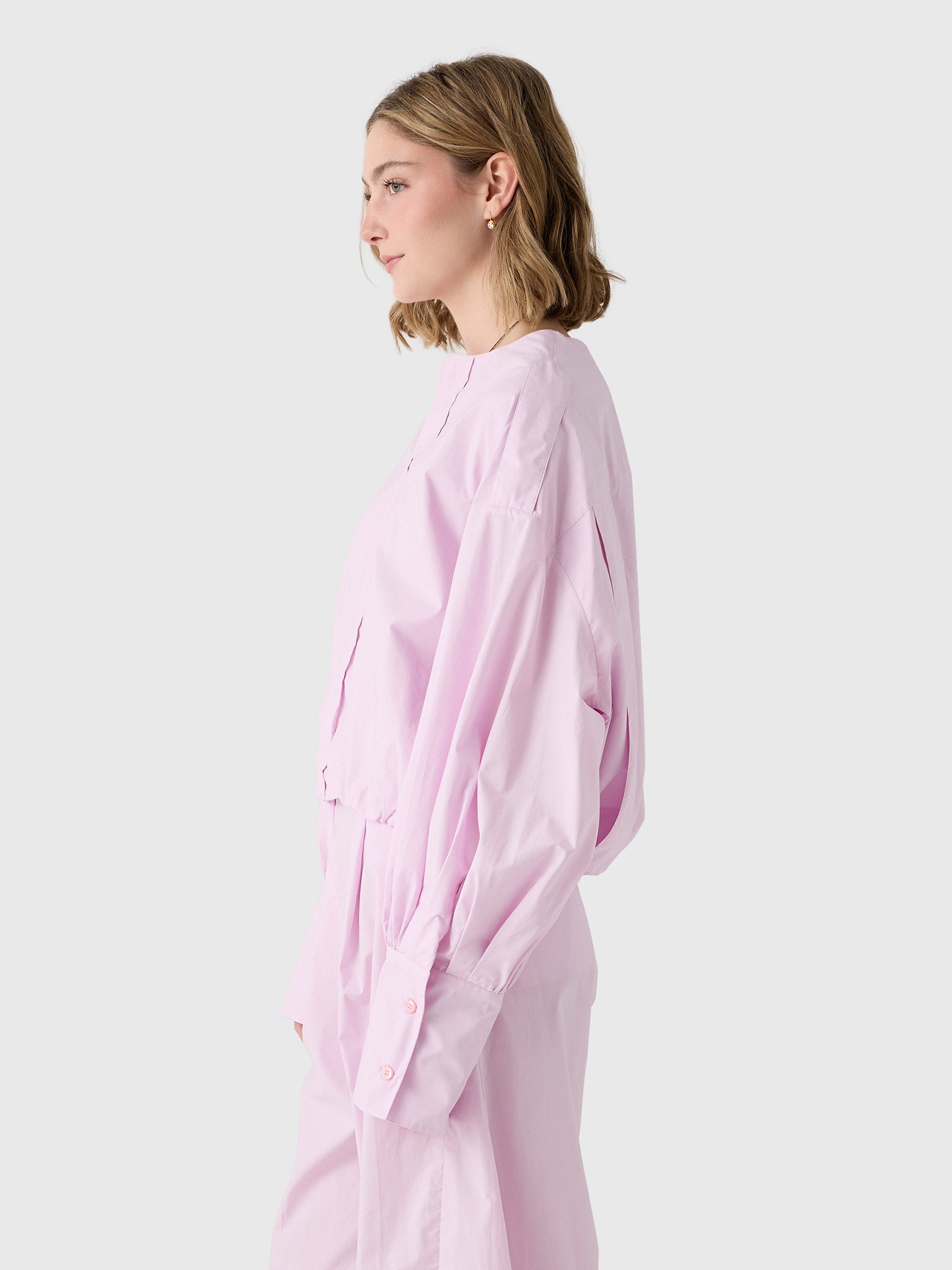 The Latest Women's Diana Poplin Shirt - Saint Bernard