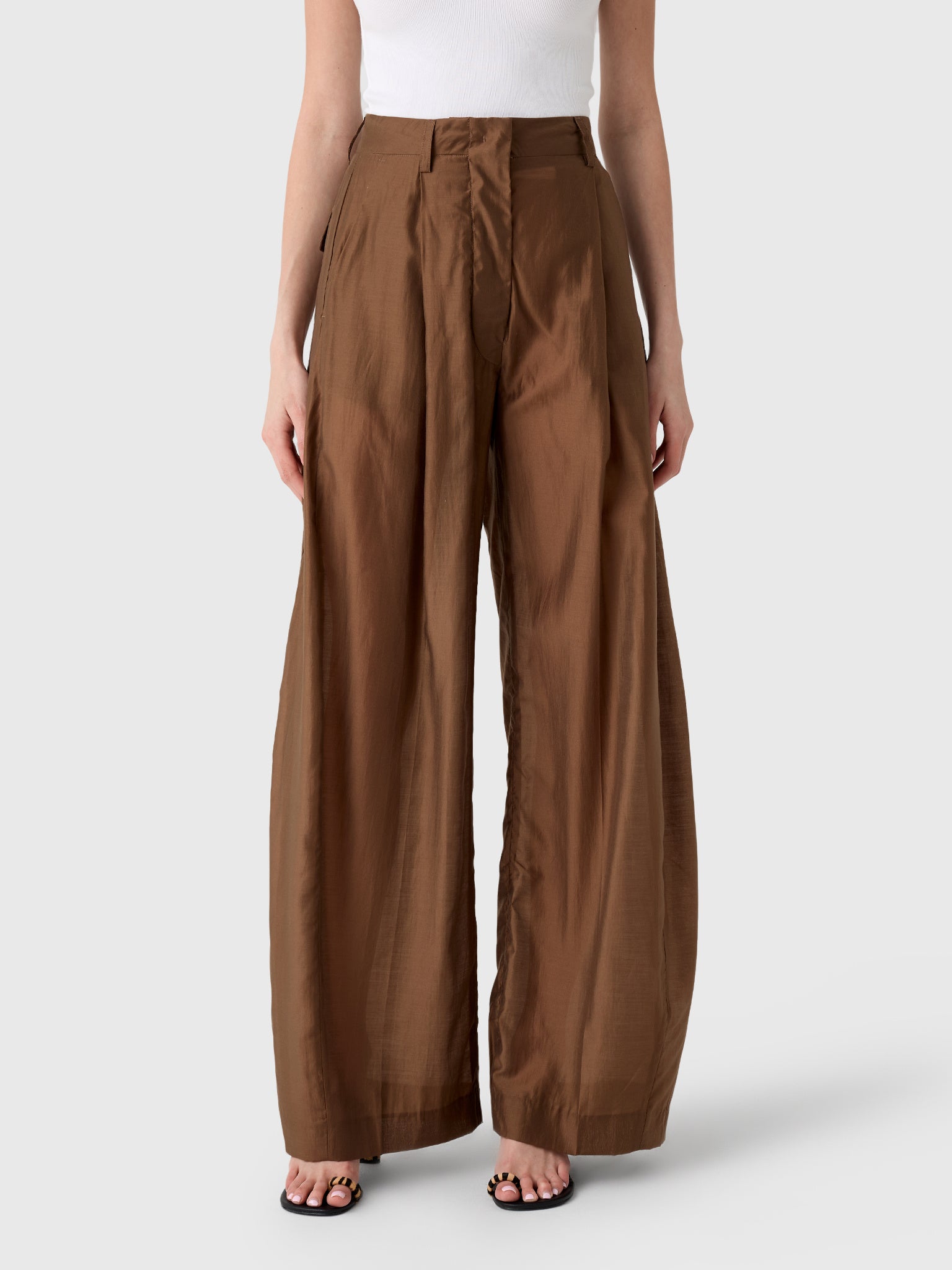 The Latest Women's Billie Muslin Trouser - Saint Bernard