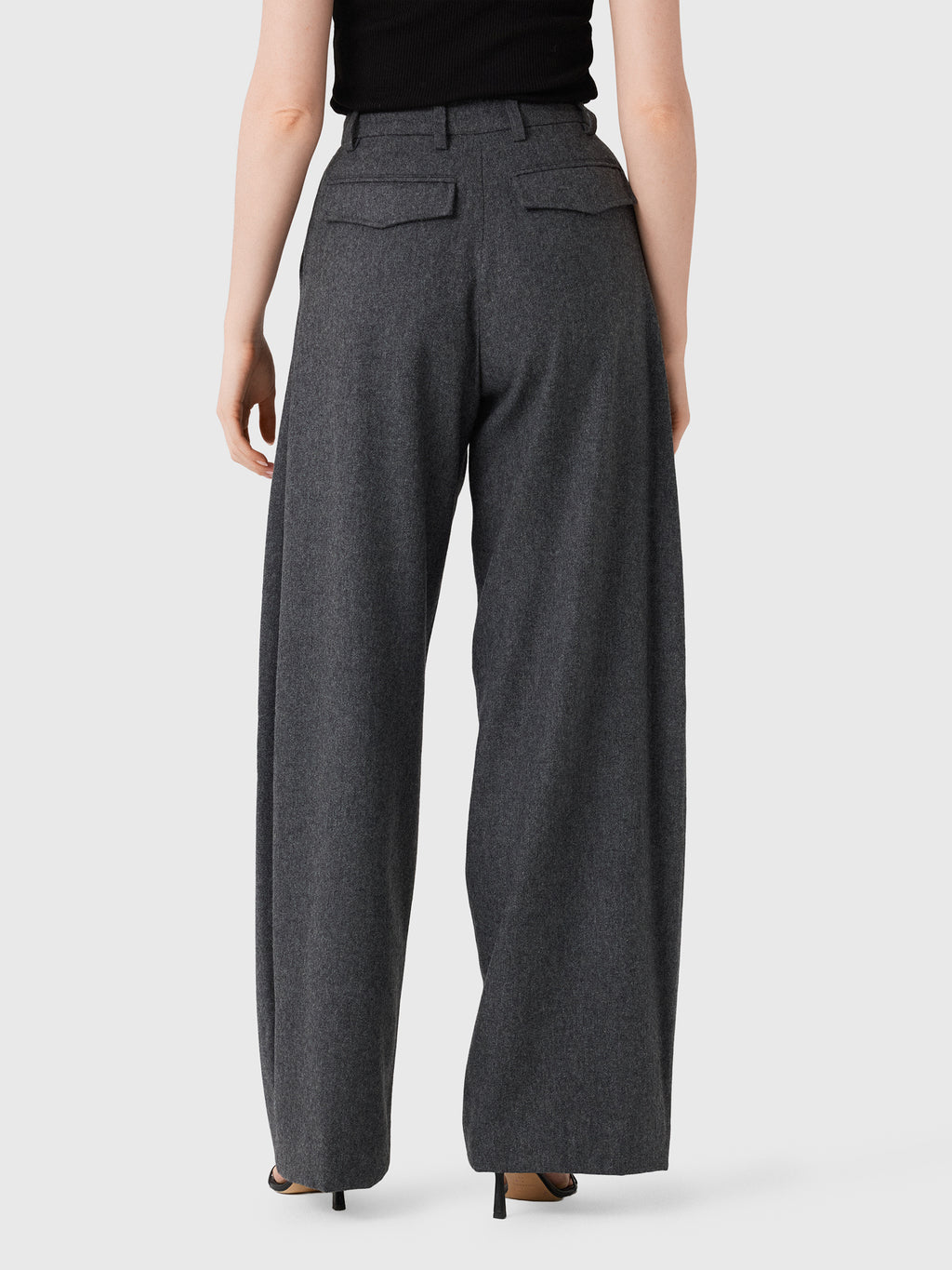 The Latest Women's Billie Wool Trouser - Saint Bernard