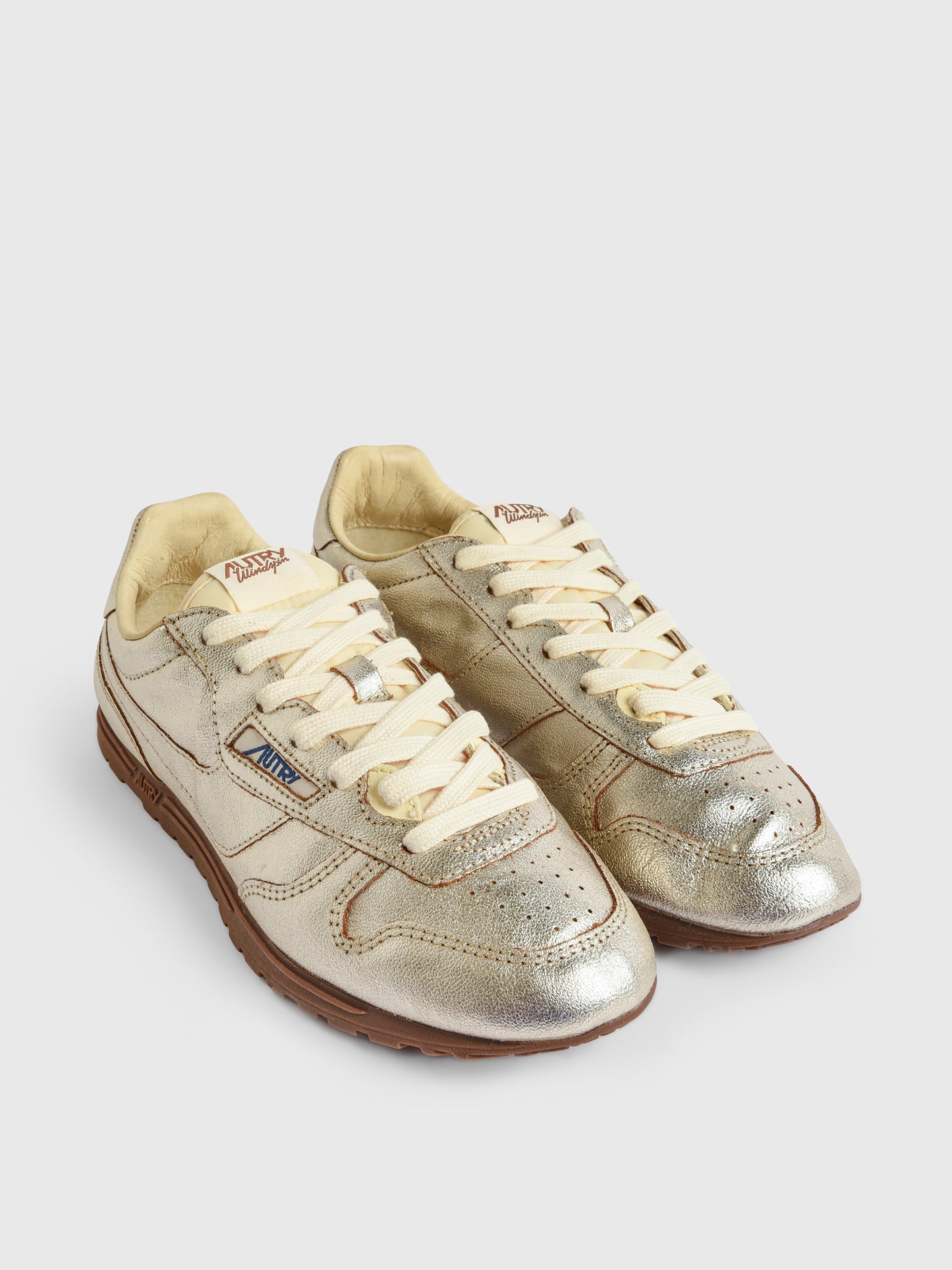 Autry Women's Windspin Low Sneaker - Saint Bernard