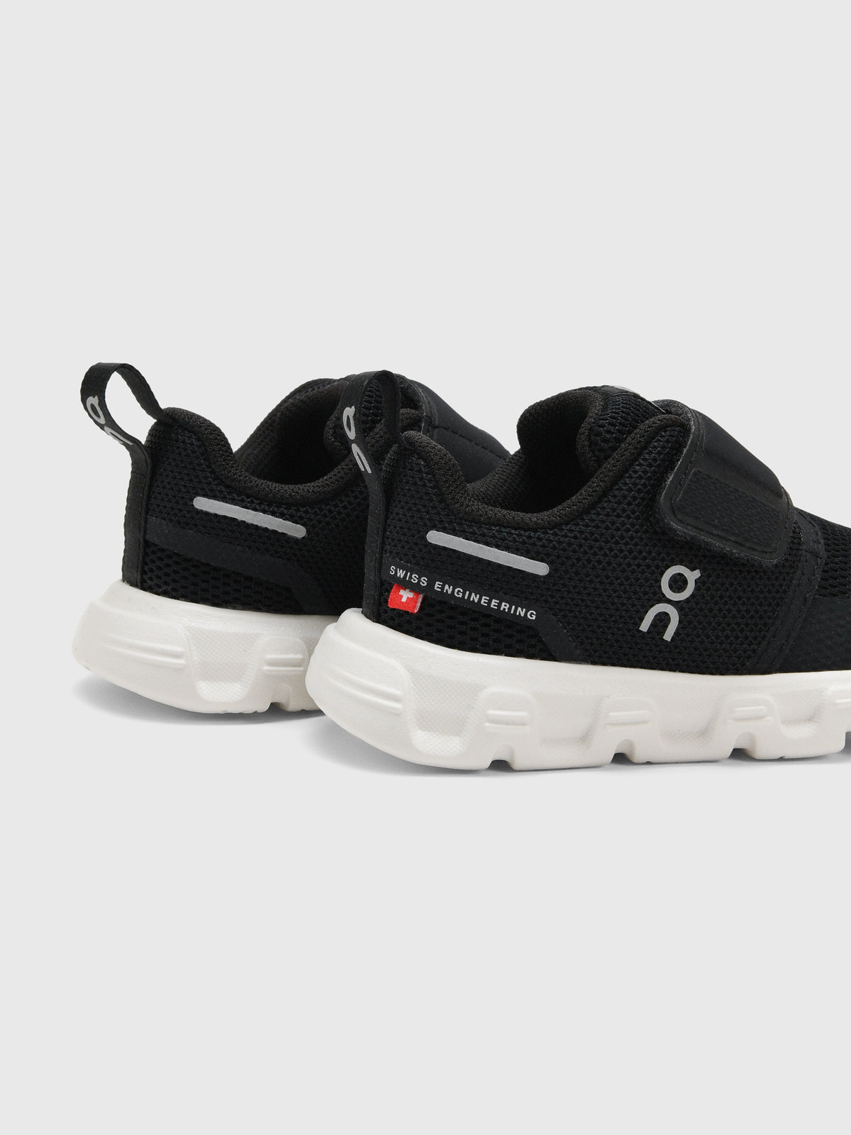 ON Kids' Toddler Cloud Dash Sneaker - Saint Bernard
