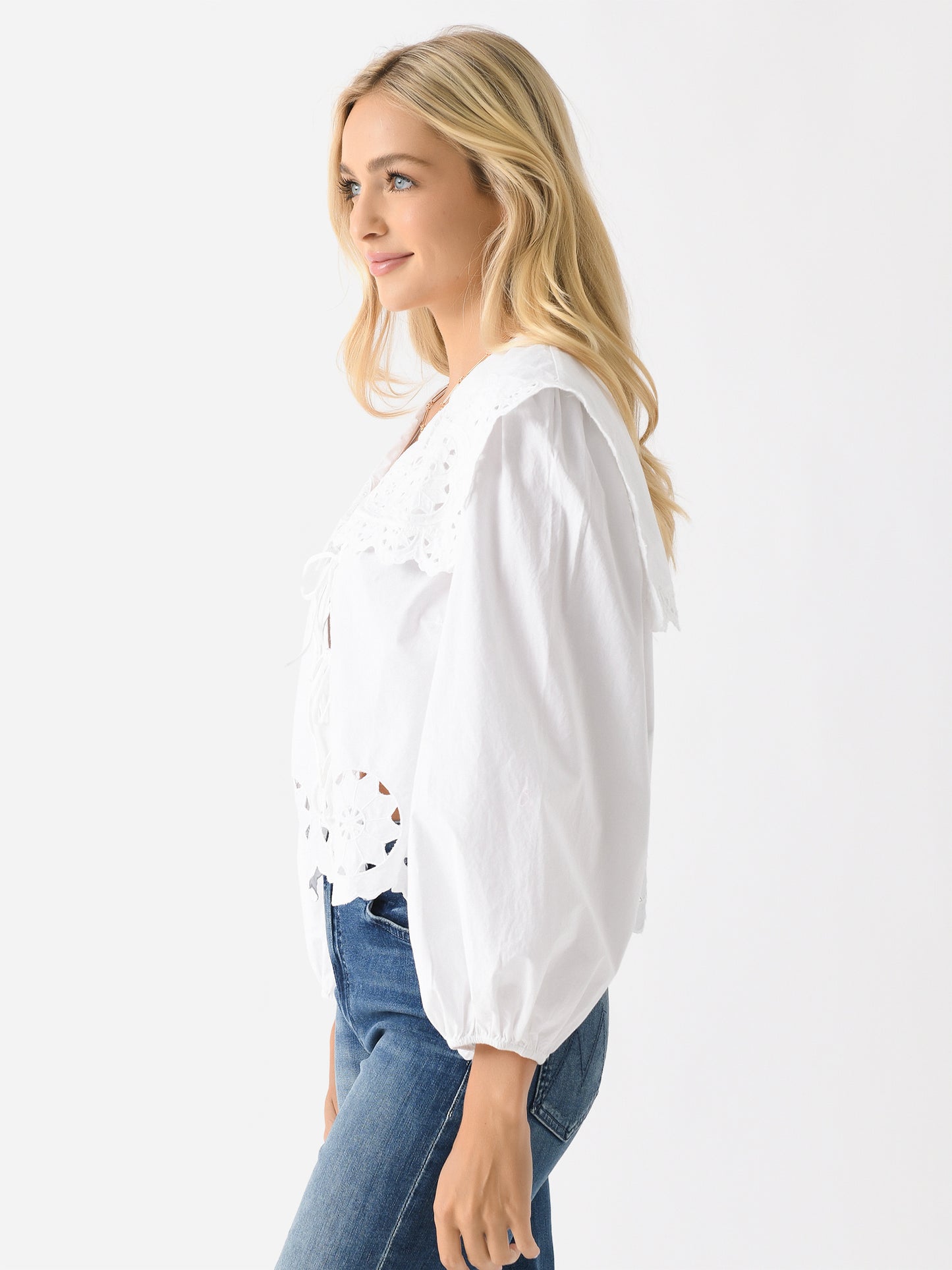 TP00385CPE-CPExWHITEEYELET-alt2