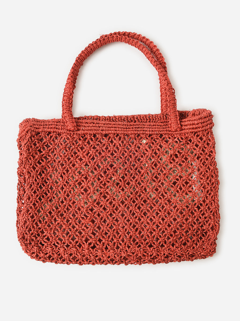 TRACY BISOUxRED-alt2