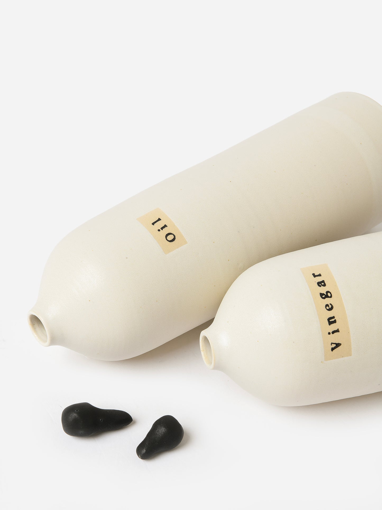 Style Union Tuscany Oil And Vinegar Set - Saint Bernard