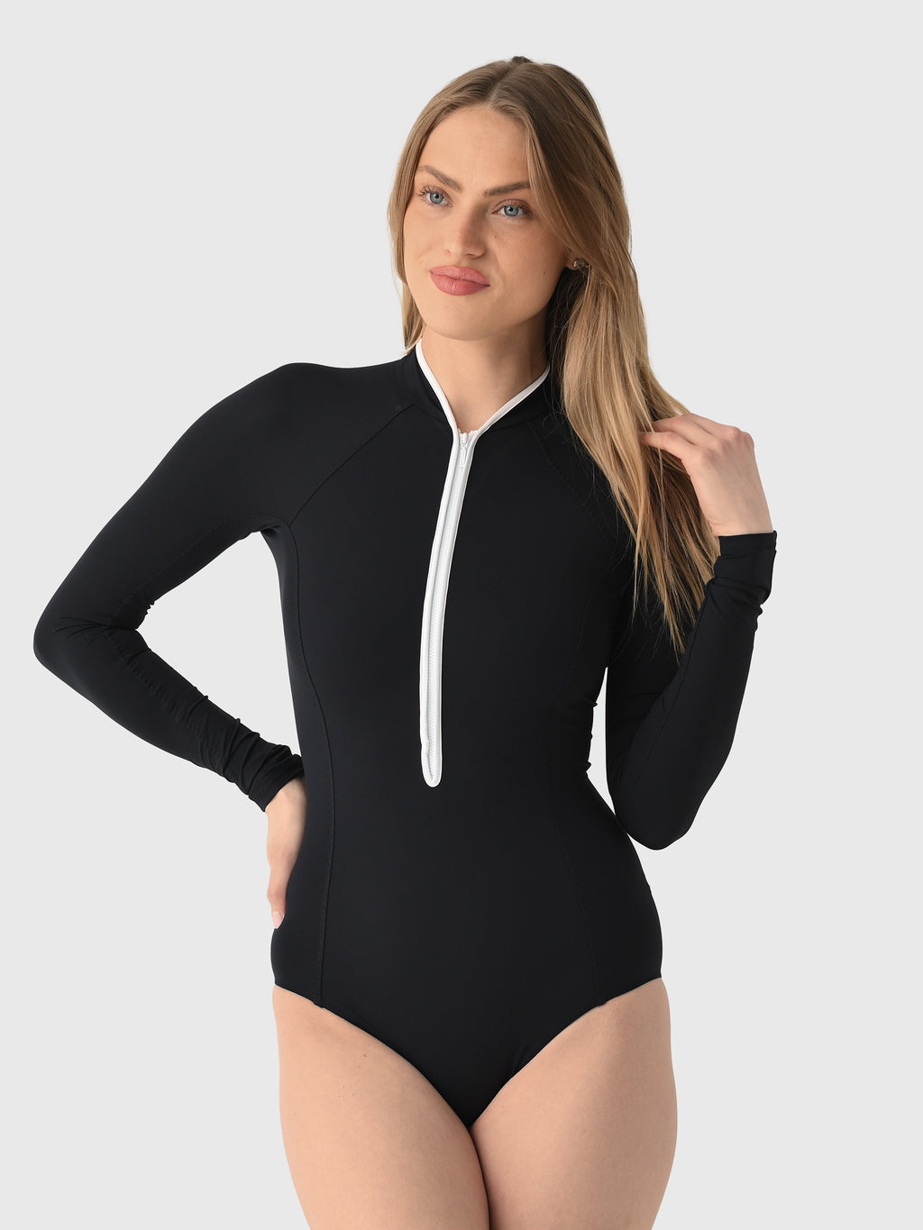 TYRA SWIMxBLACK-alt2