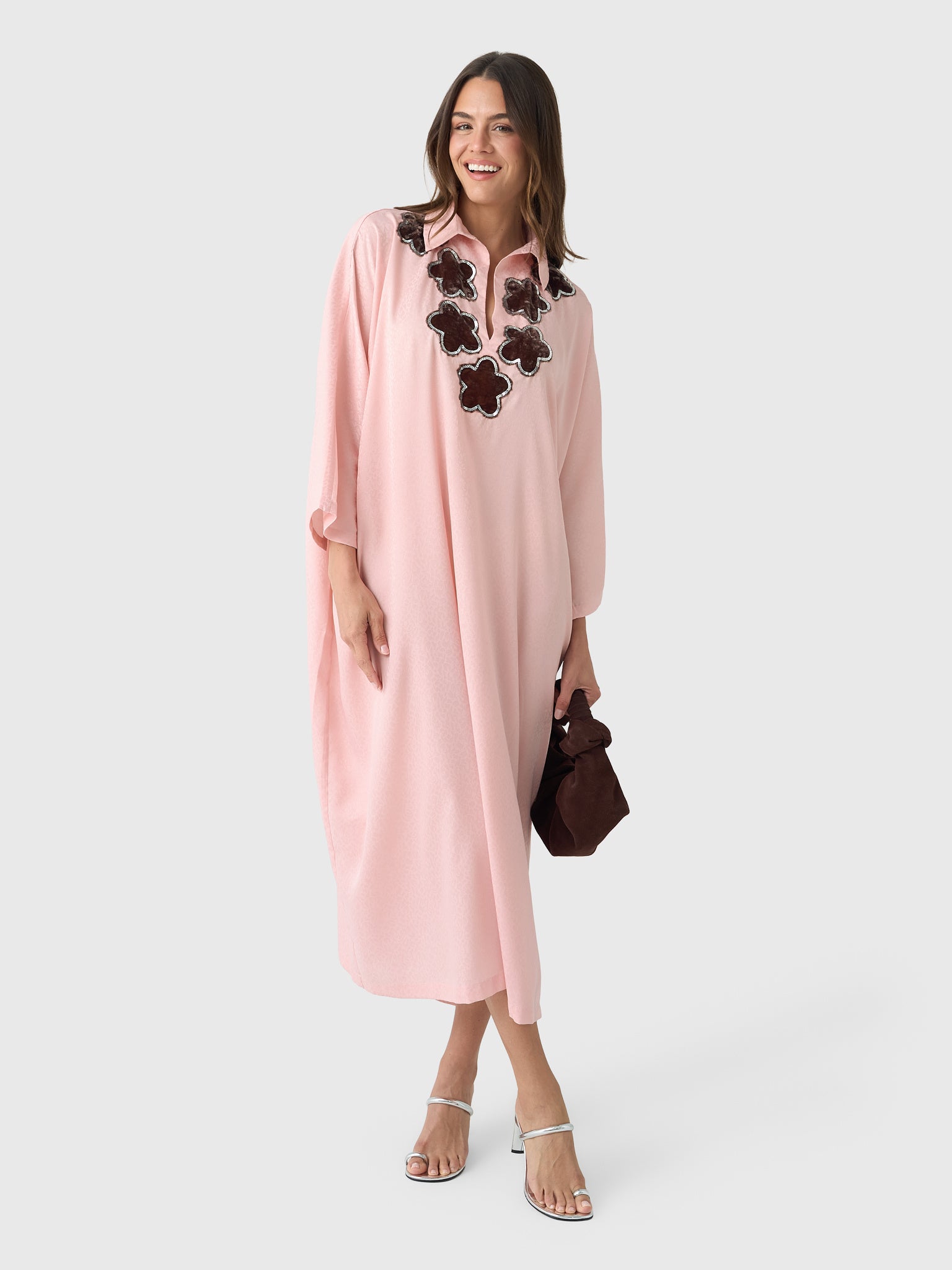 La Vie Women's Mod Floral Neckline Maxi Everyday Dress - Saint Bernard