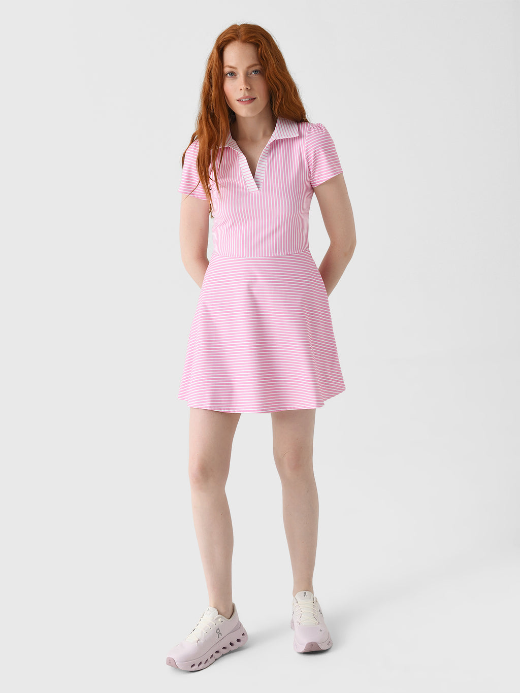 U25AB299PxBUBBLEGUMSUPERWHITESTRIPE-alt1