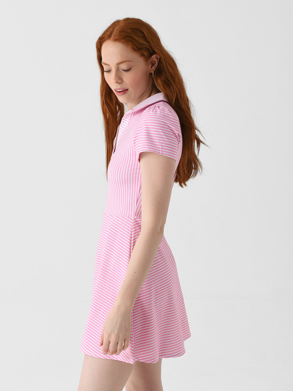 U25AB299PxBUBBLEGUMSUPERWHITESTRIPE-alt2