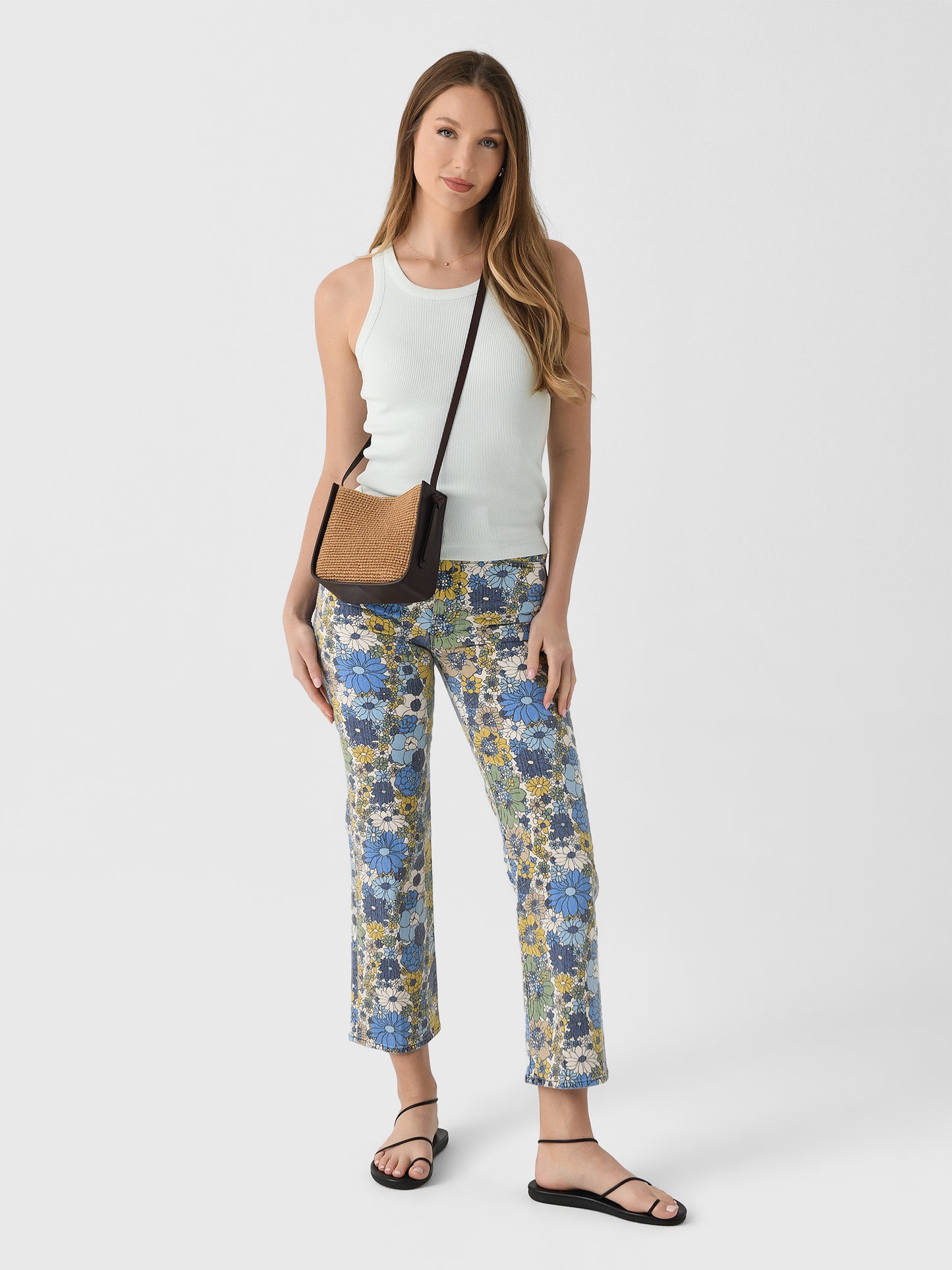 V018884418xAQUADEW-alt1