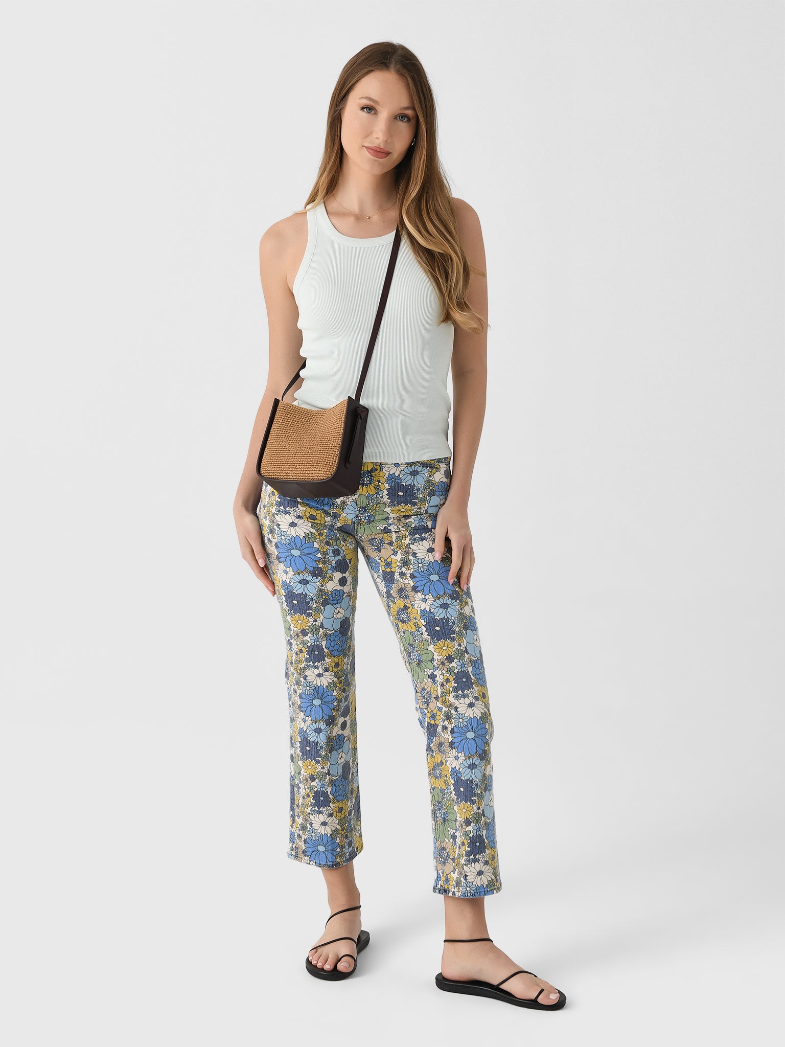 V018884418xAQUADEW-alt1