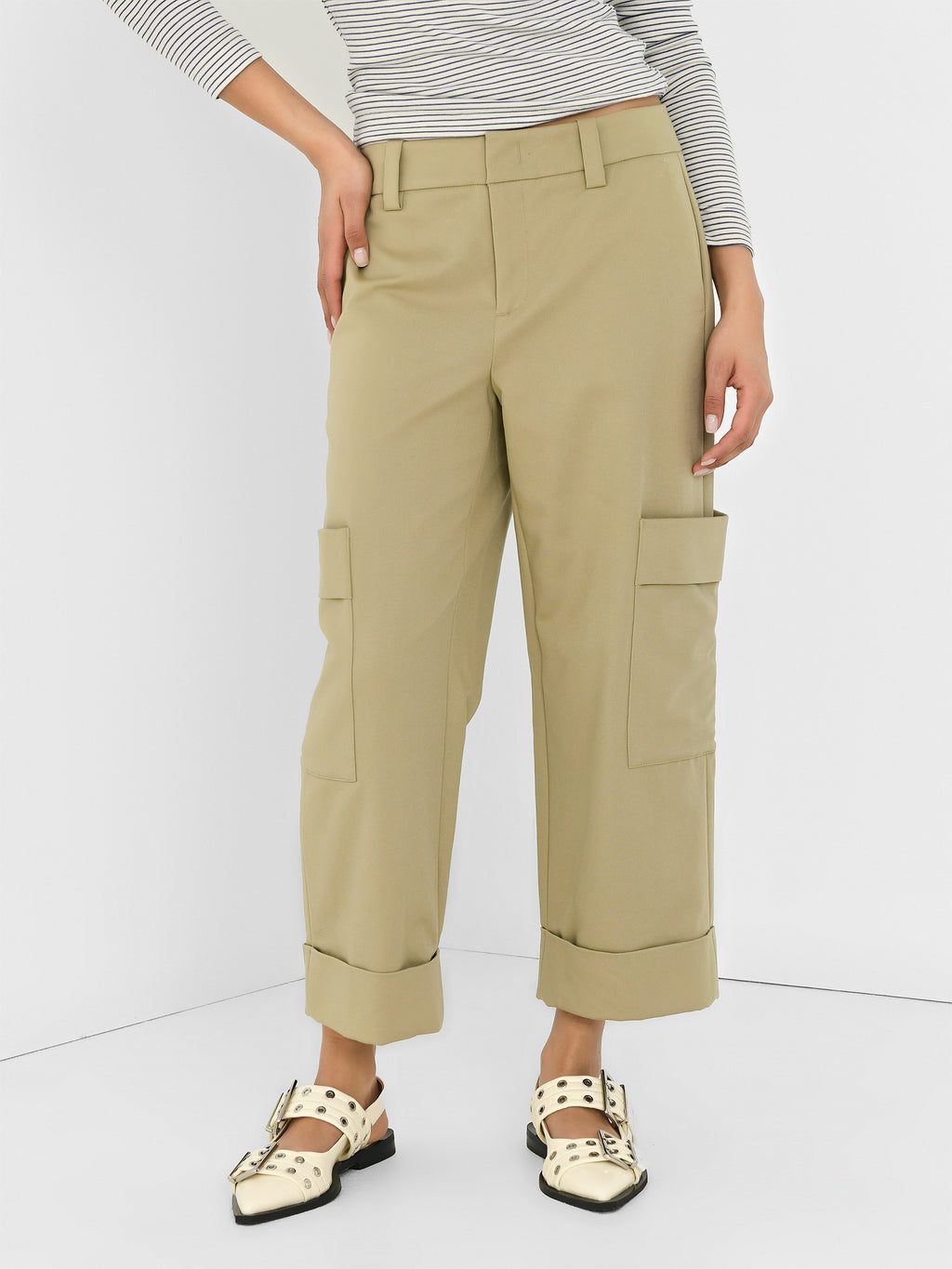 Vince Women's Cotton Cropped Utility Pant - Saint Bernard