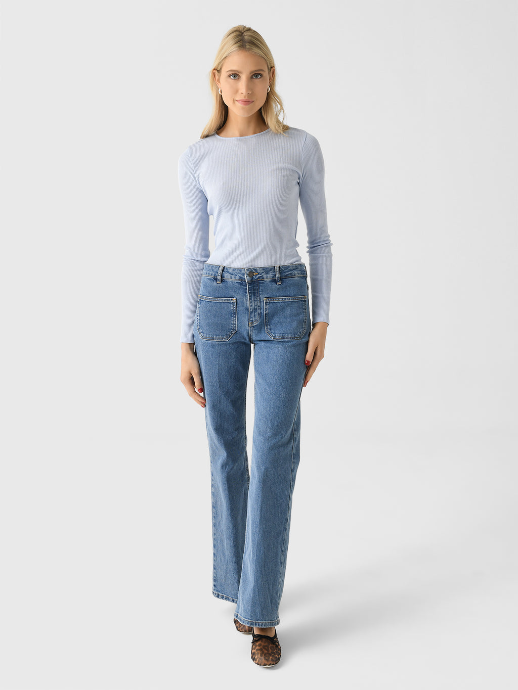 V041784502xKYANITE-alt1