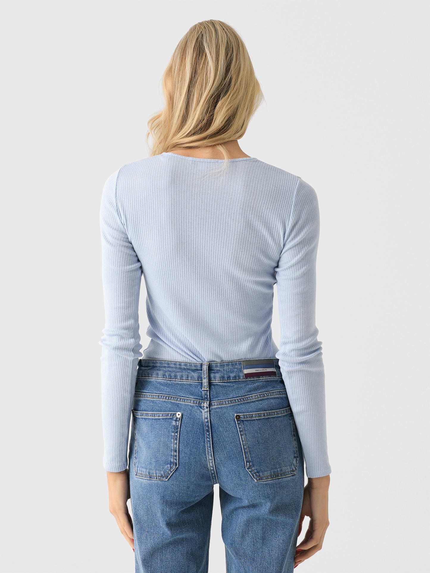 V041784502xKYANITE-alt3