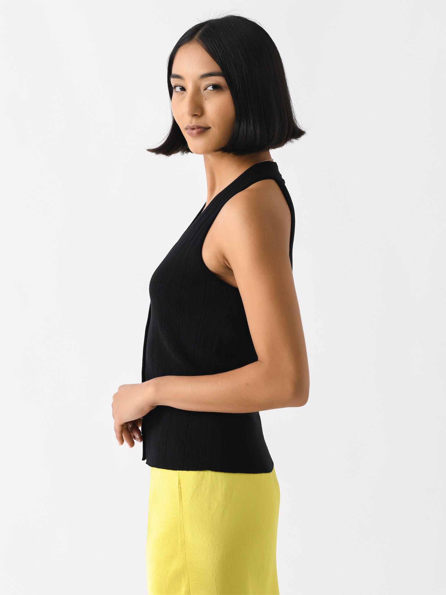 V047279576xBLACK-alt2