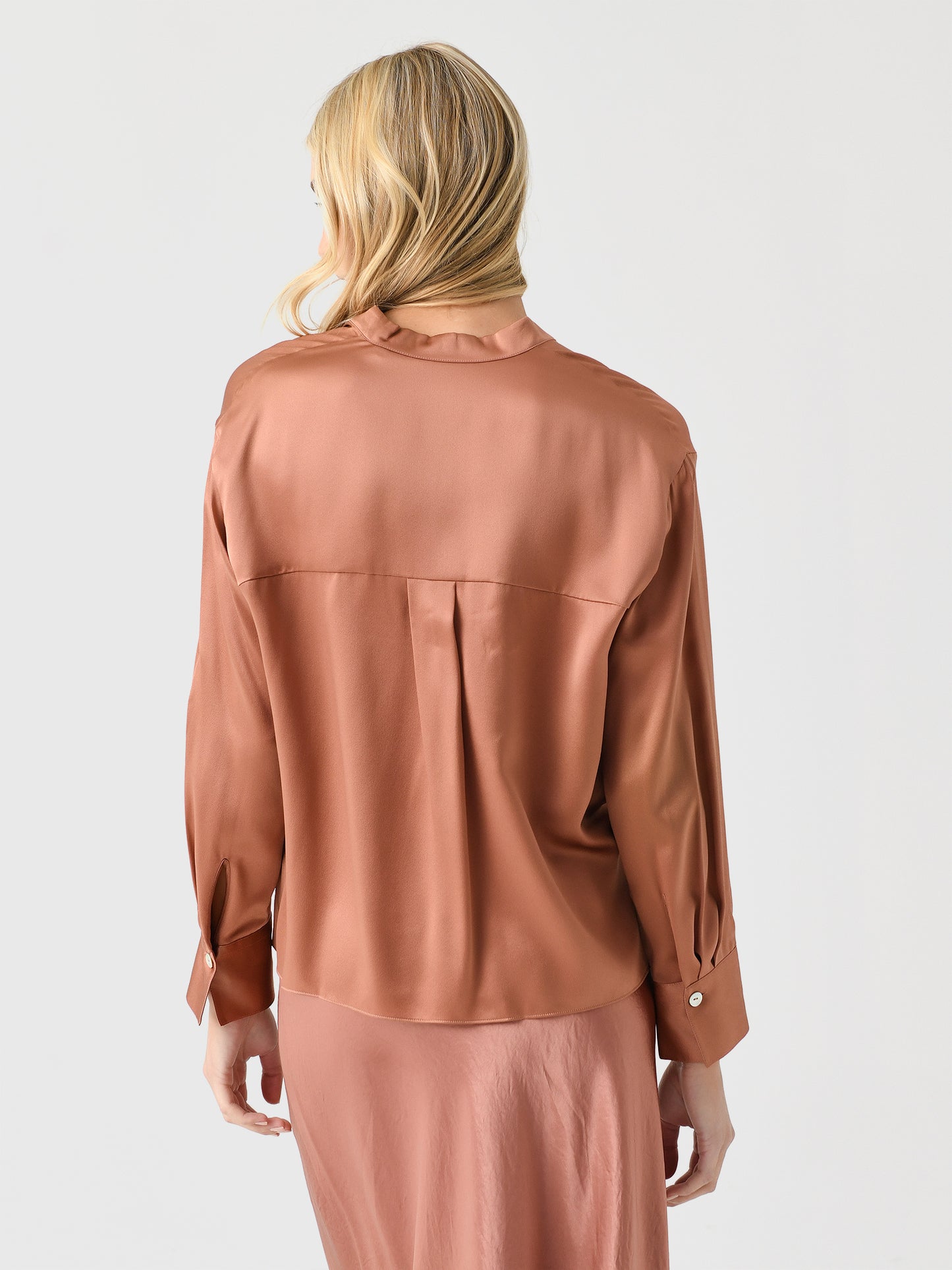 V055413009xPETALAMBER-alt3