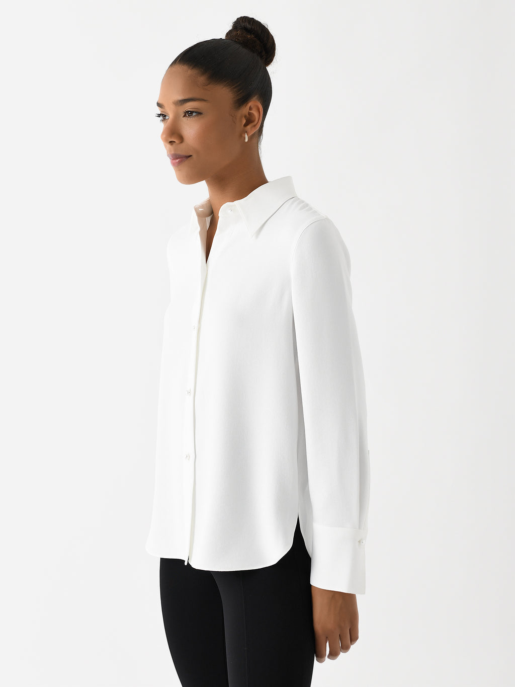 V060413003xOFFWHITE-alt2